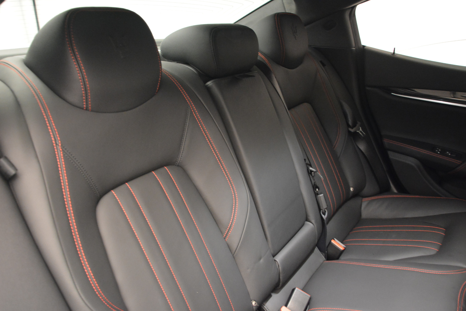 New-2017-Maserati-Ghibli-S-Q4