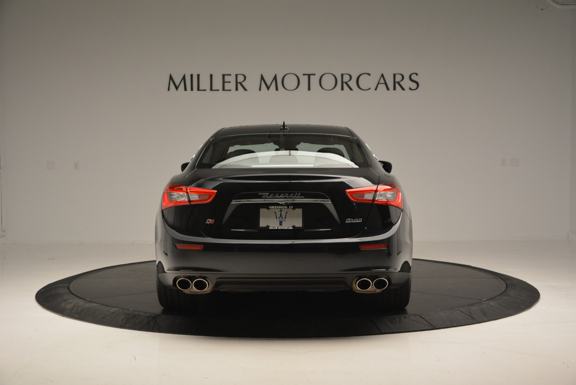 New-2017-Maserati-Ghibli-S-Q4