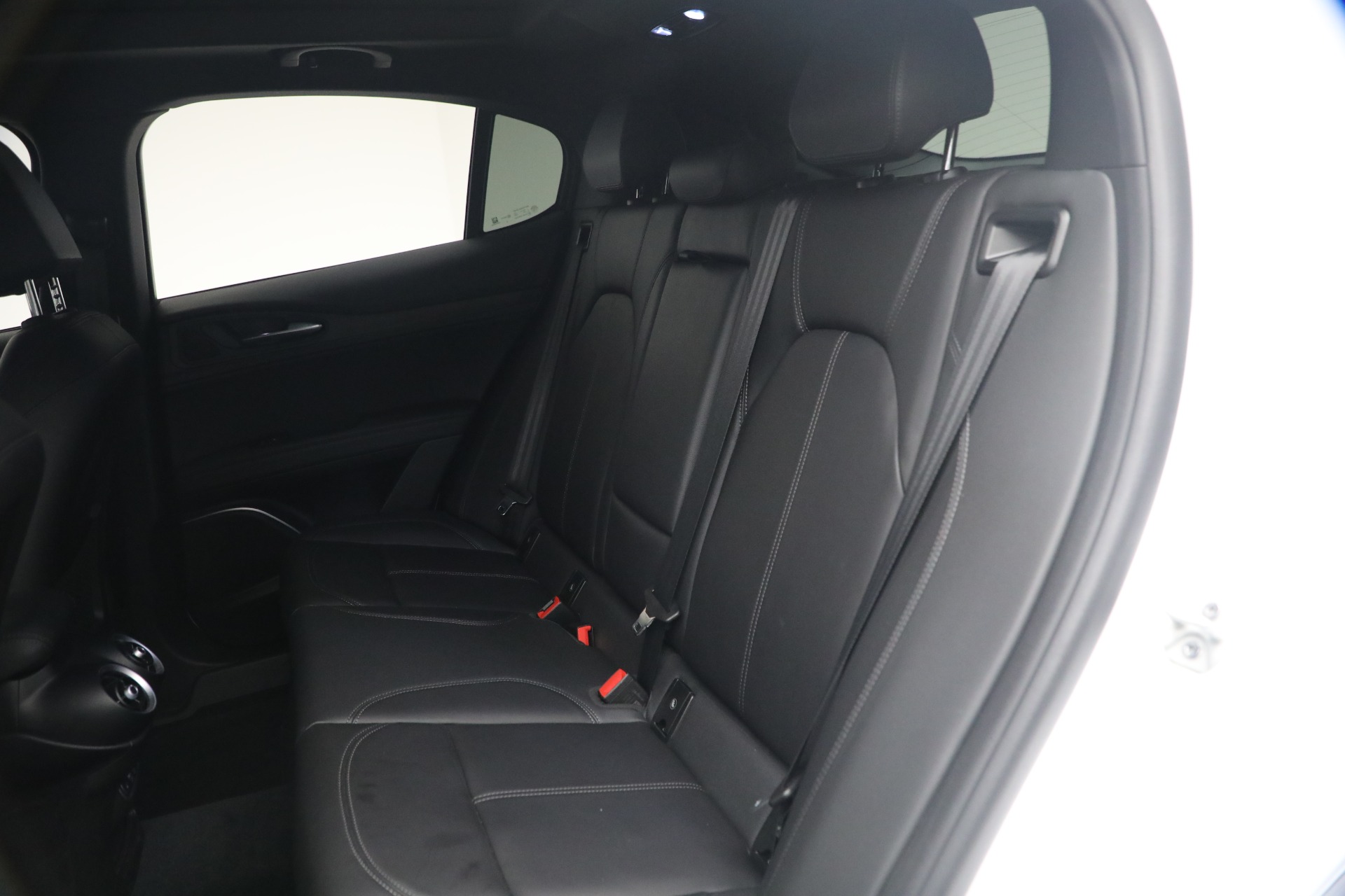 Used-2022-Alfa-Romeo-Stelvio-Ti