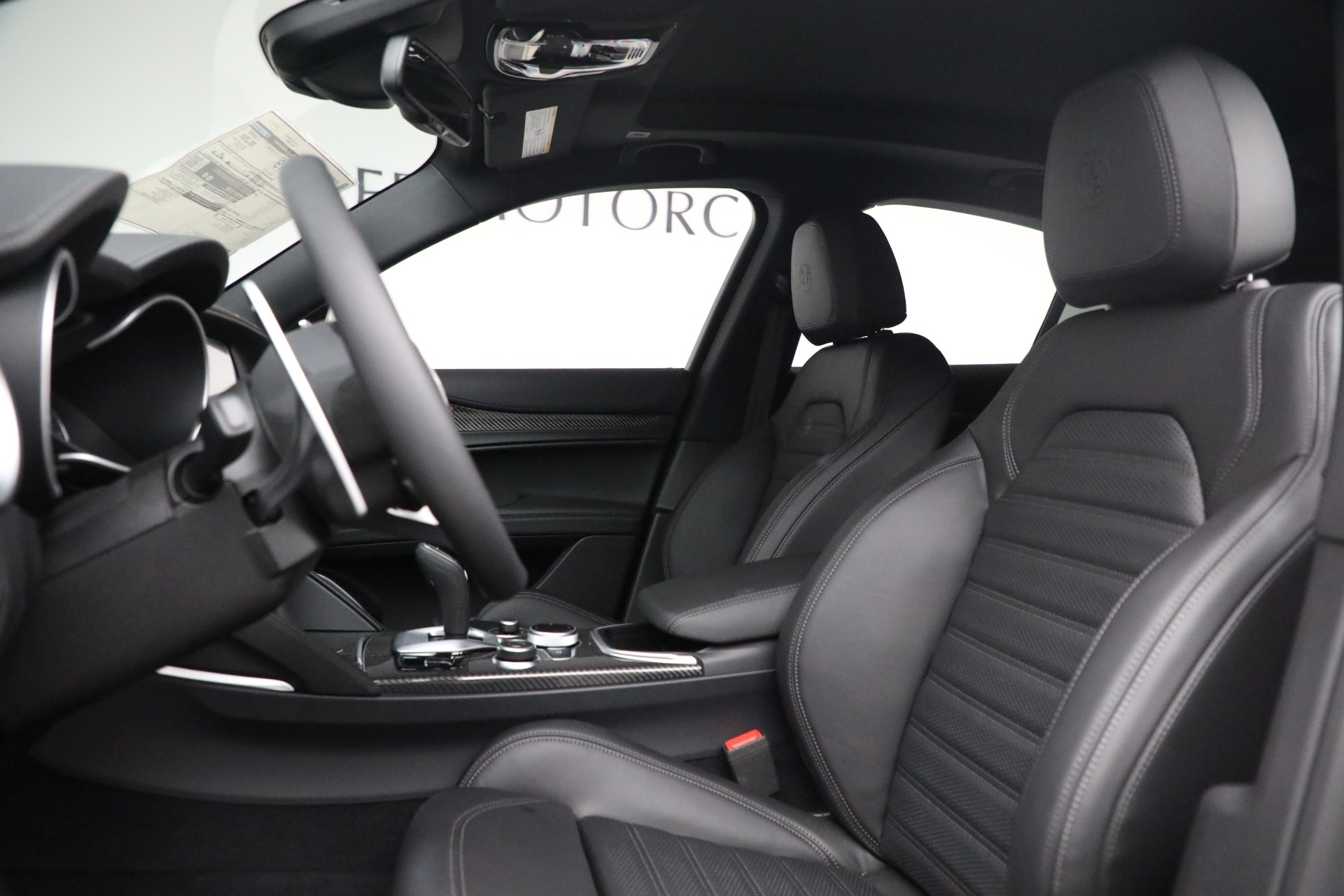 New-2022-Alfa-Romeo-Stelvio-Quadrifoglio