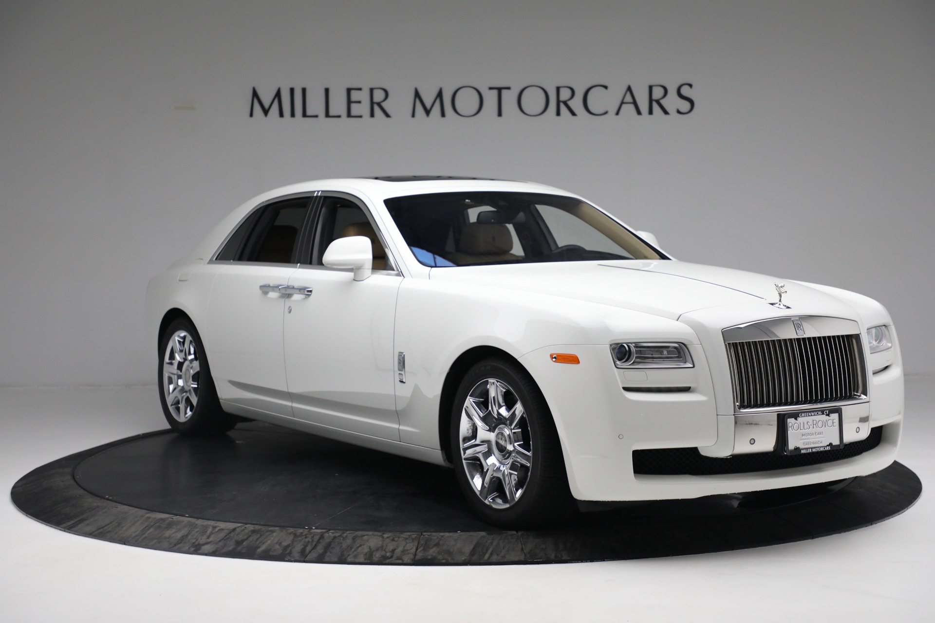 Used-2013-Rolls-Royce-Ghost