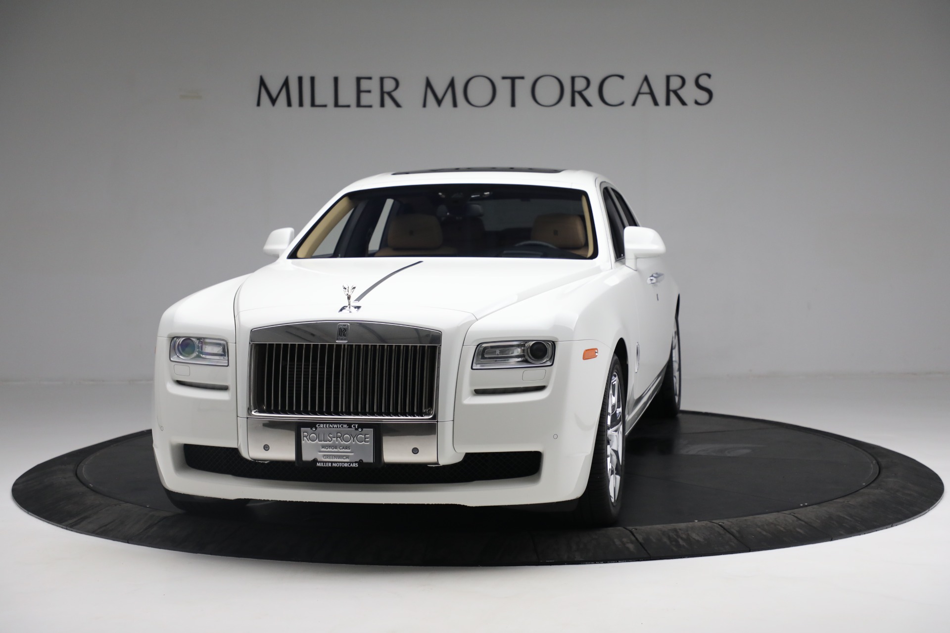 Used-2013-Rolls-Royce-Ghost