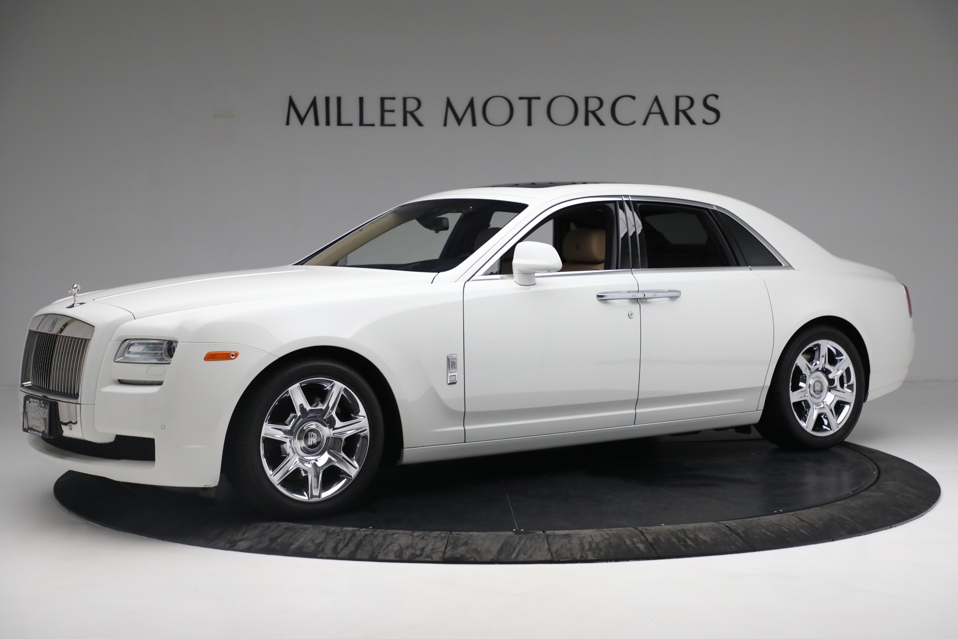 Used-2013-Rolls-Royce-Ghost