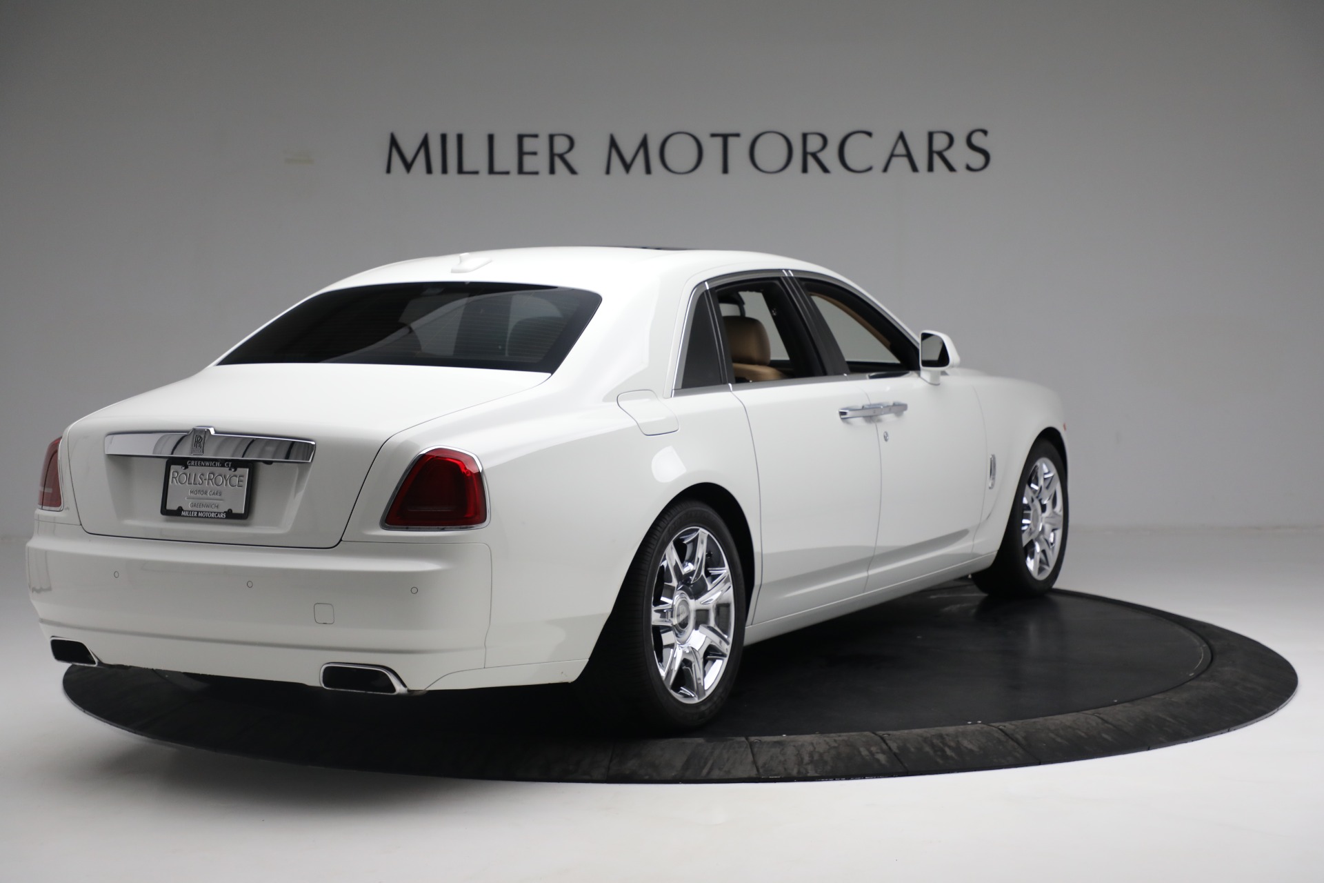 Used-2013-Rolls-Royce-Ghost