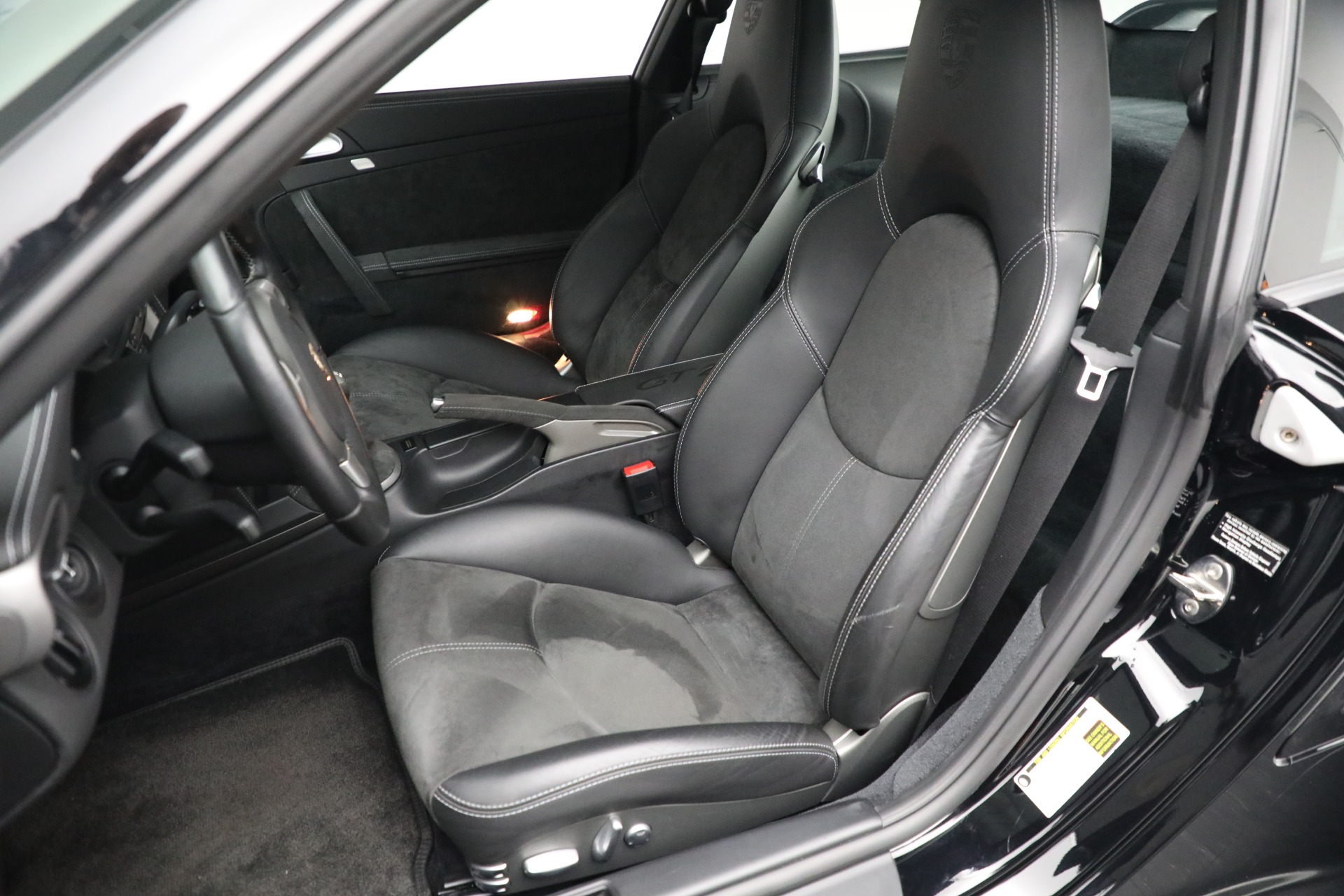 Used-2008-Porsche-911-GT2