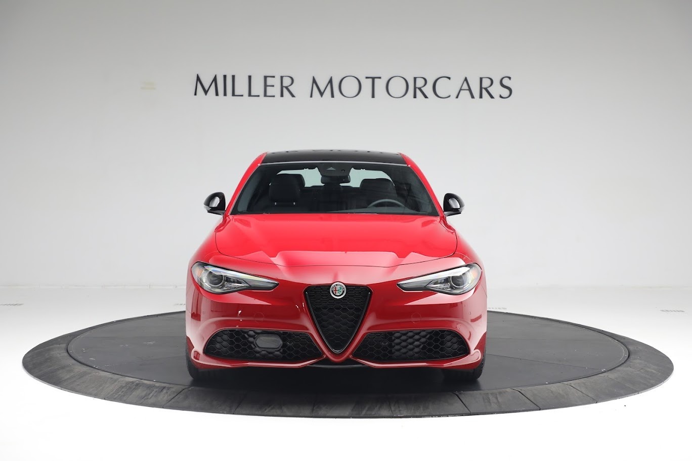 Used-2022-Alfa-Romeo-Giulia-Veloce
