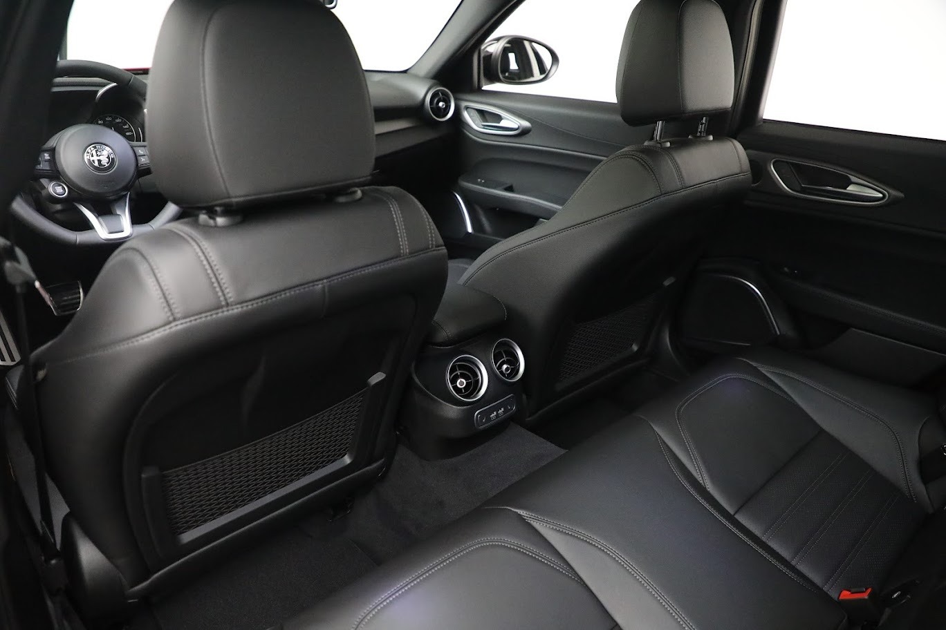 Used-2022-Alfa-Romeo-Giulia-Veloce