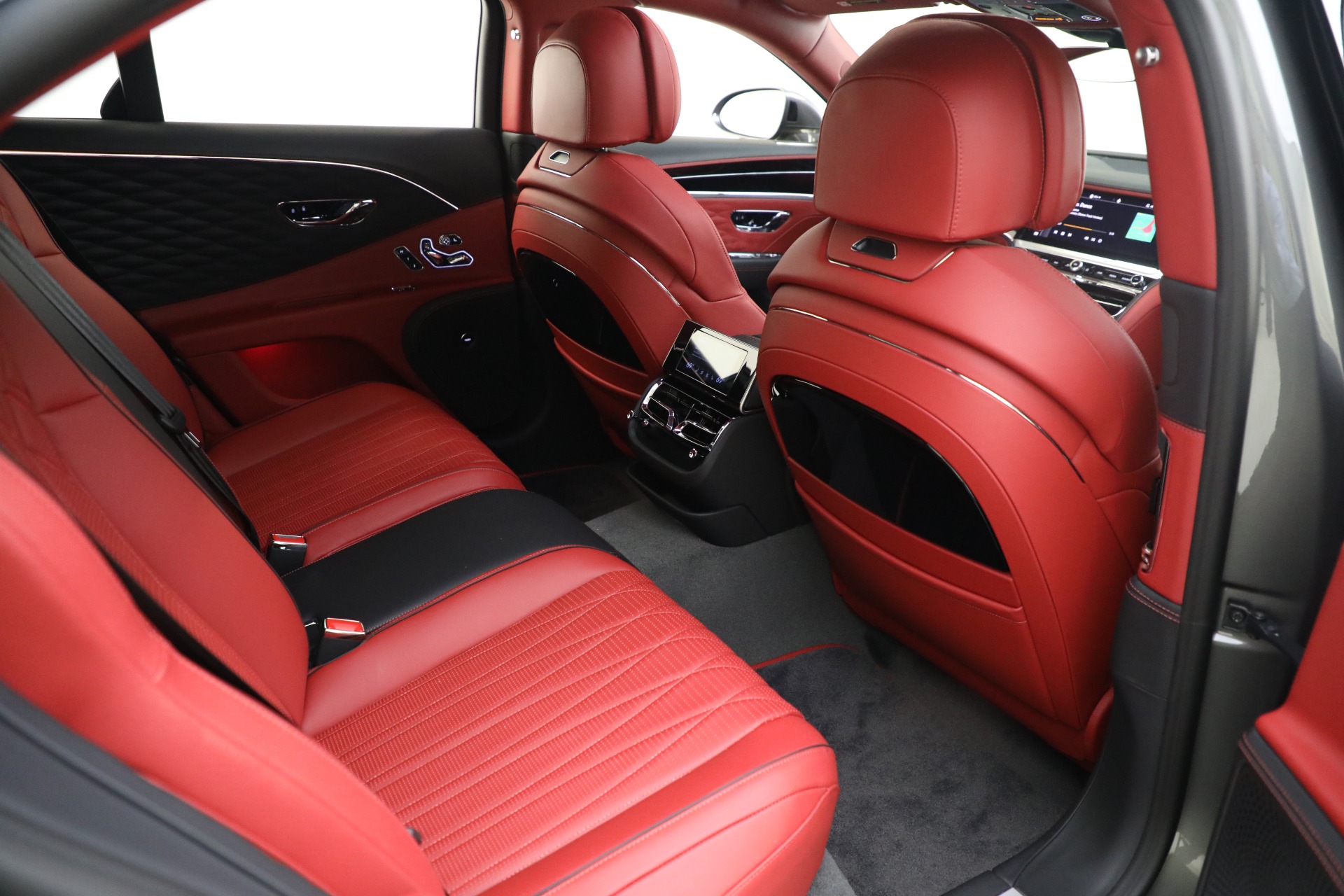 New-2022-Bentley-Flying-Spur-W12