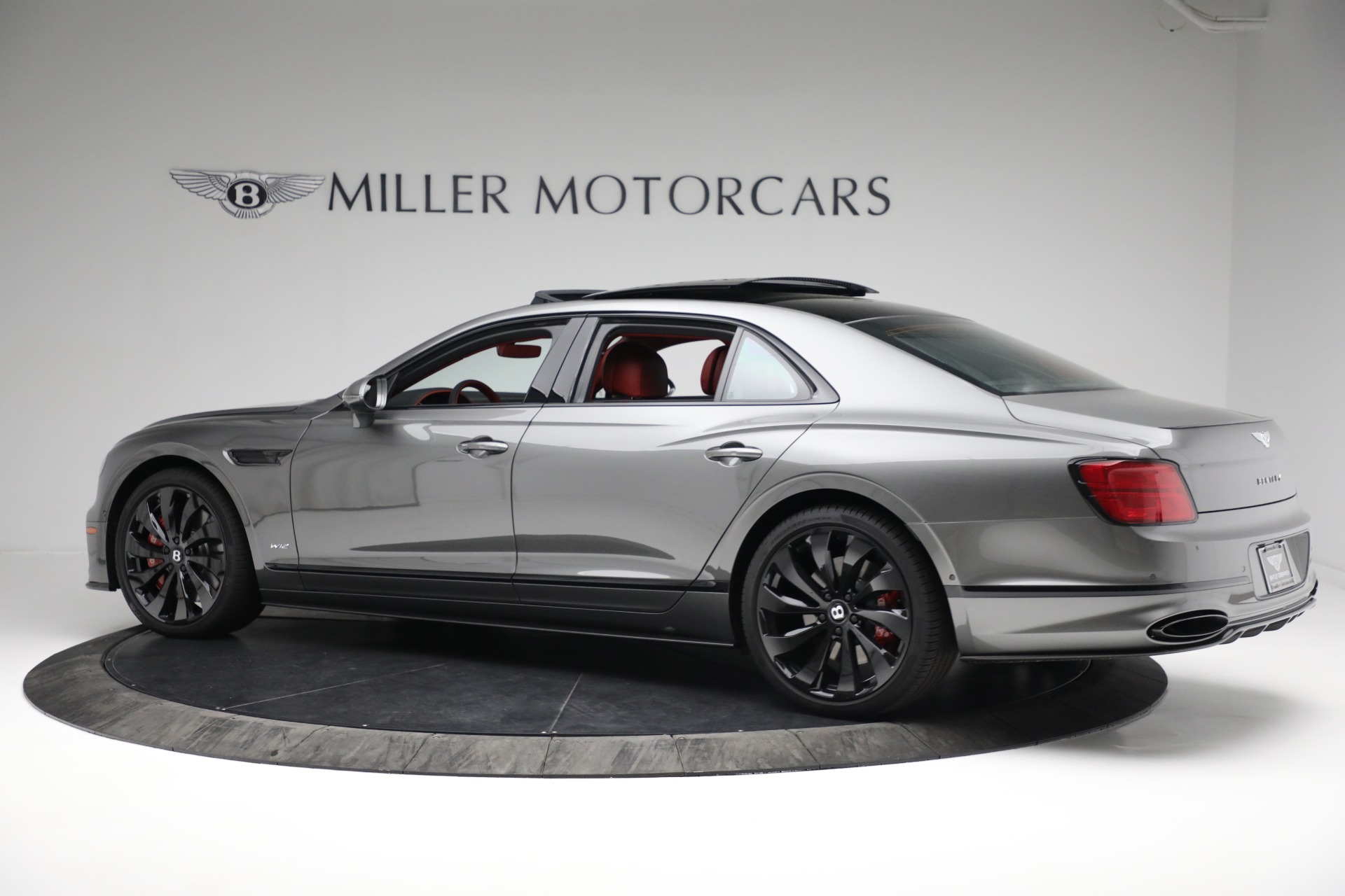 New-2022-Bentley-Flying-Spur-W12