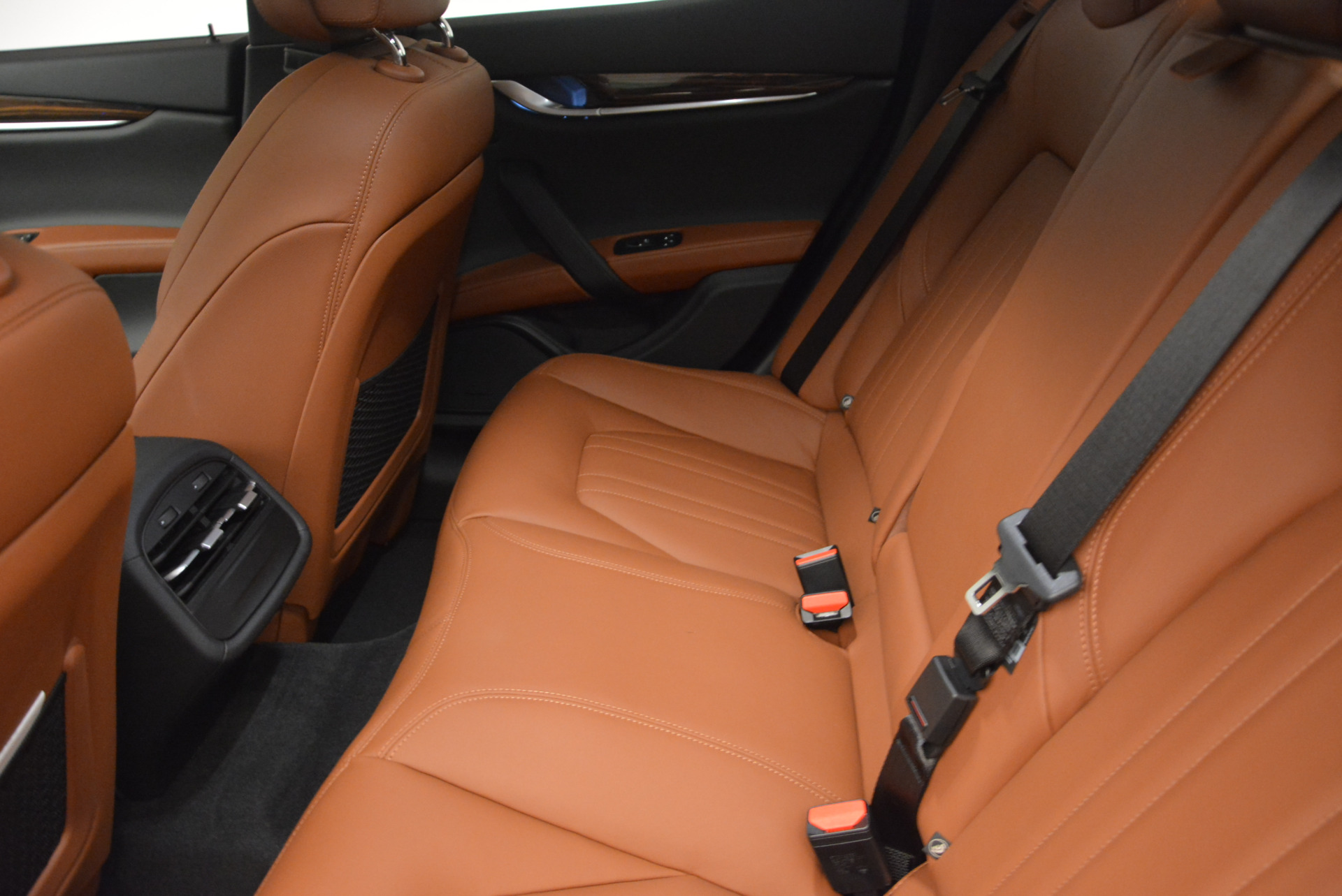 New-2017-Maserati-Ghibli-S-Q4