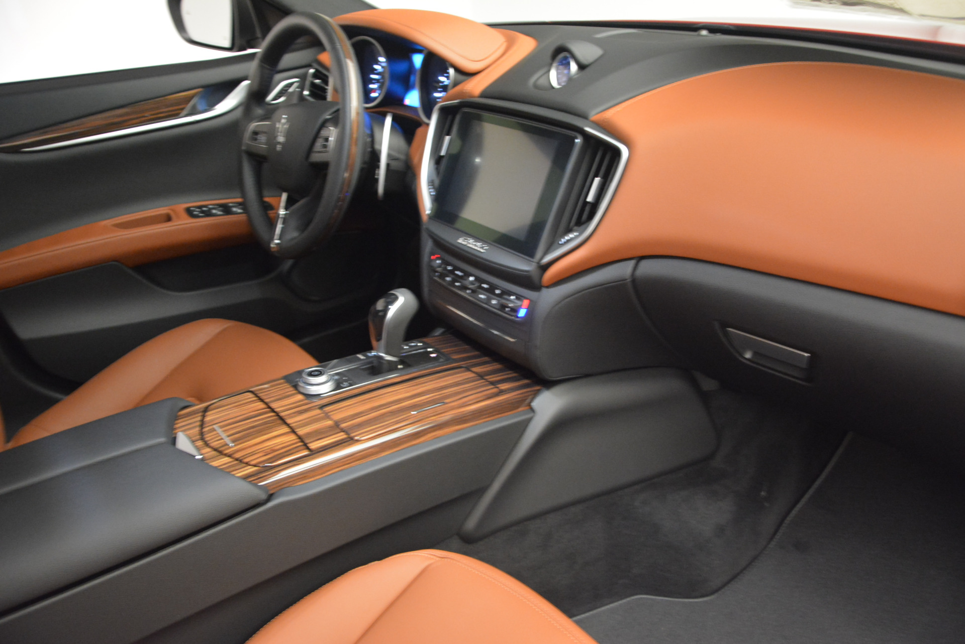 New-2017-Maserati-Ghibli-S-Q4