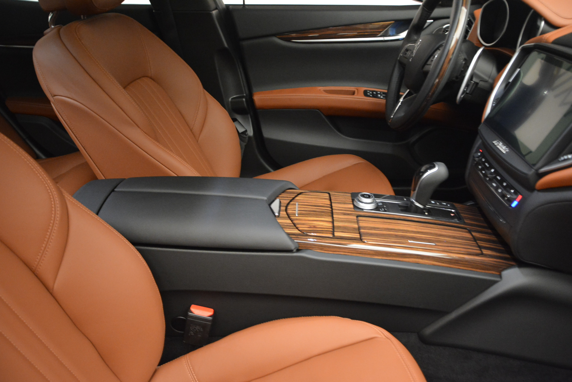 New-2017-Maserati-Ghibli-S-Q4