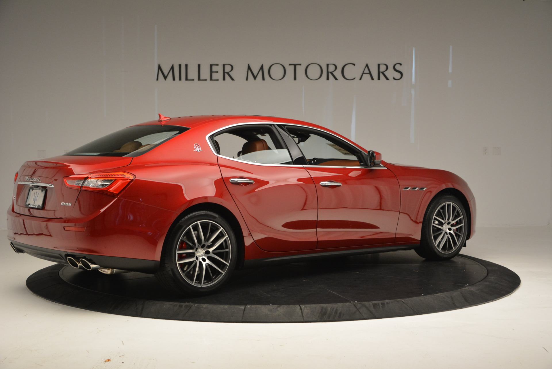 New-2017-Maserati-Ghibli-S-Q4