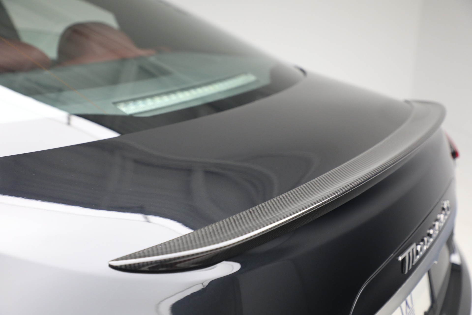 Used-2022-Maserati-Ghibli-Modena-Q4