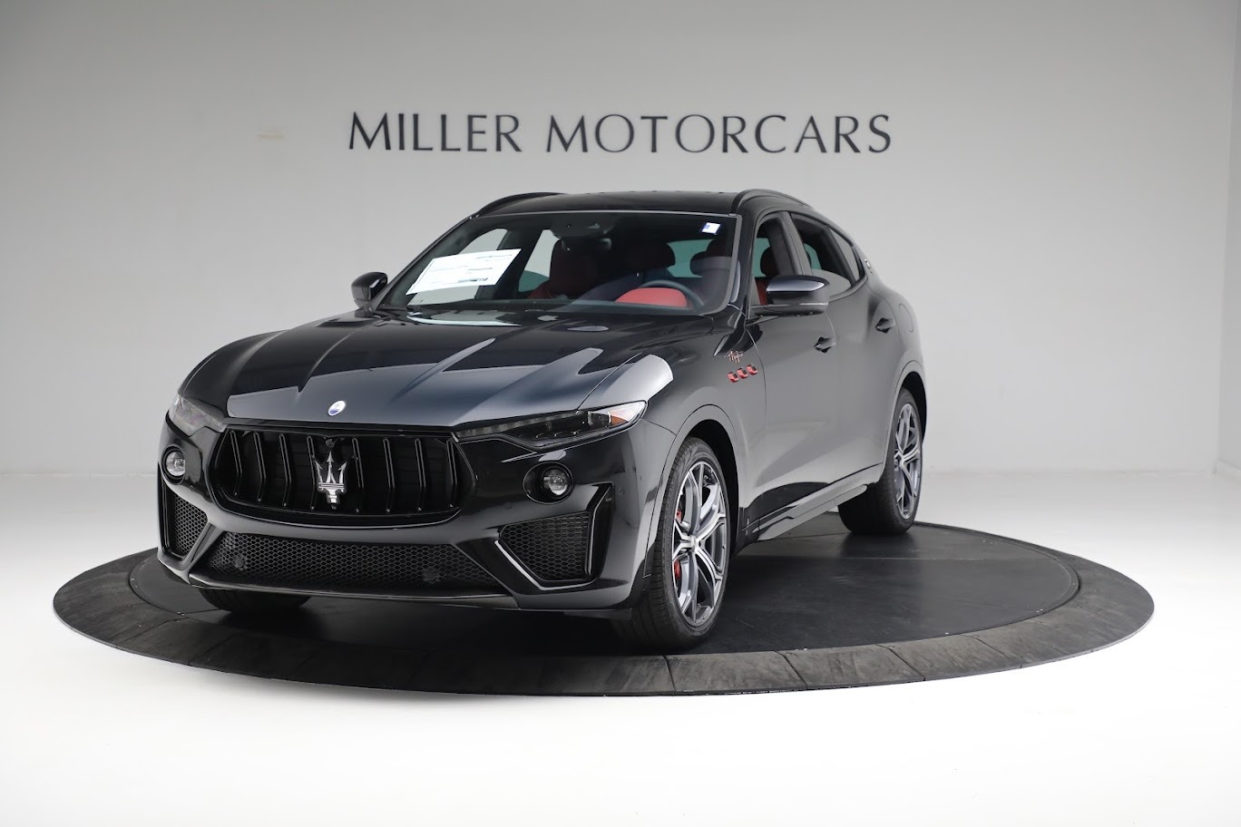 New-2022-Maserati-Levante-Trofeo