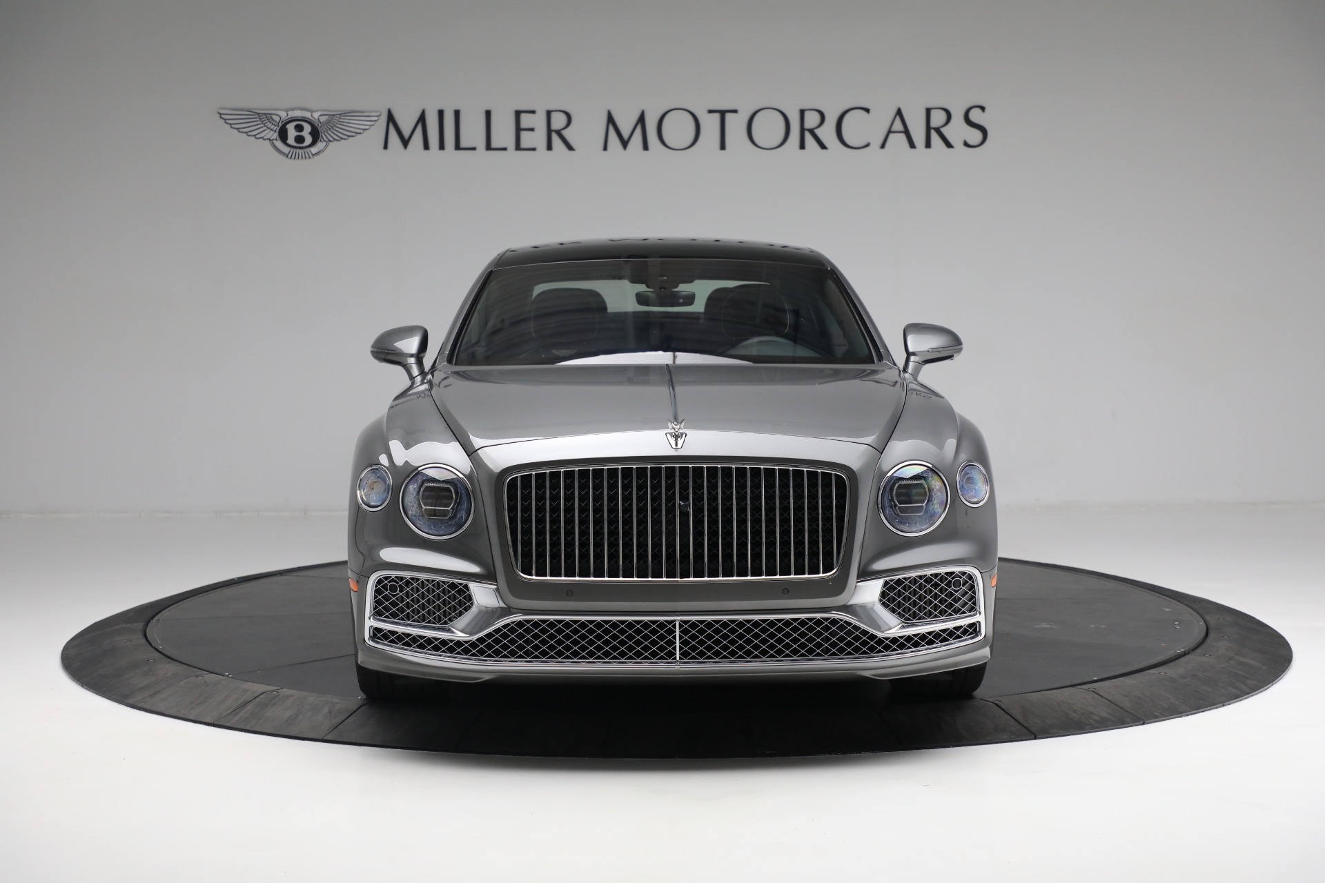 New-2022-Bentley-Flying-Spur-W12