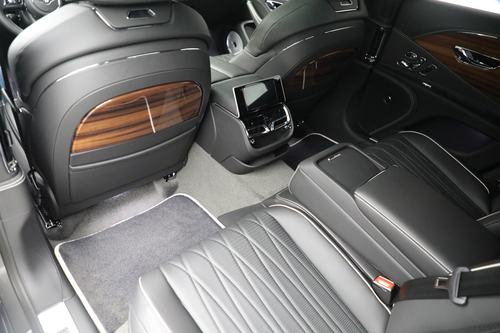 New-2022-Bentley-Flying-Spur-W12