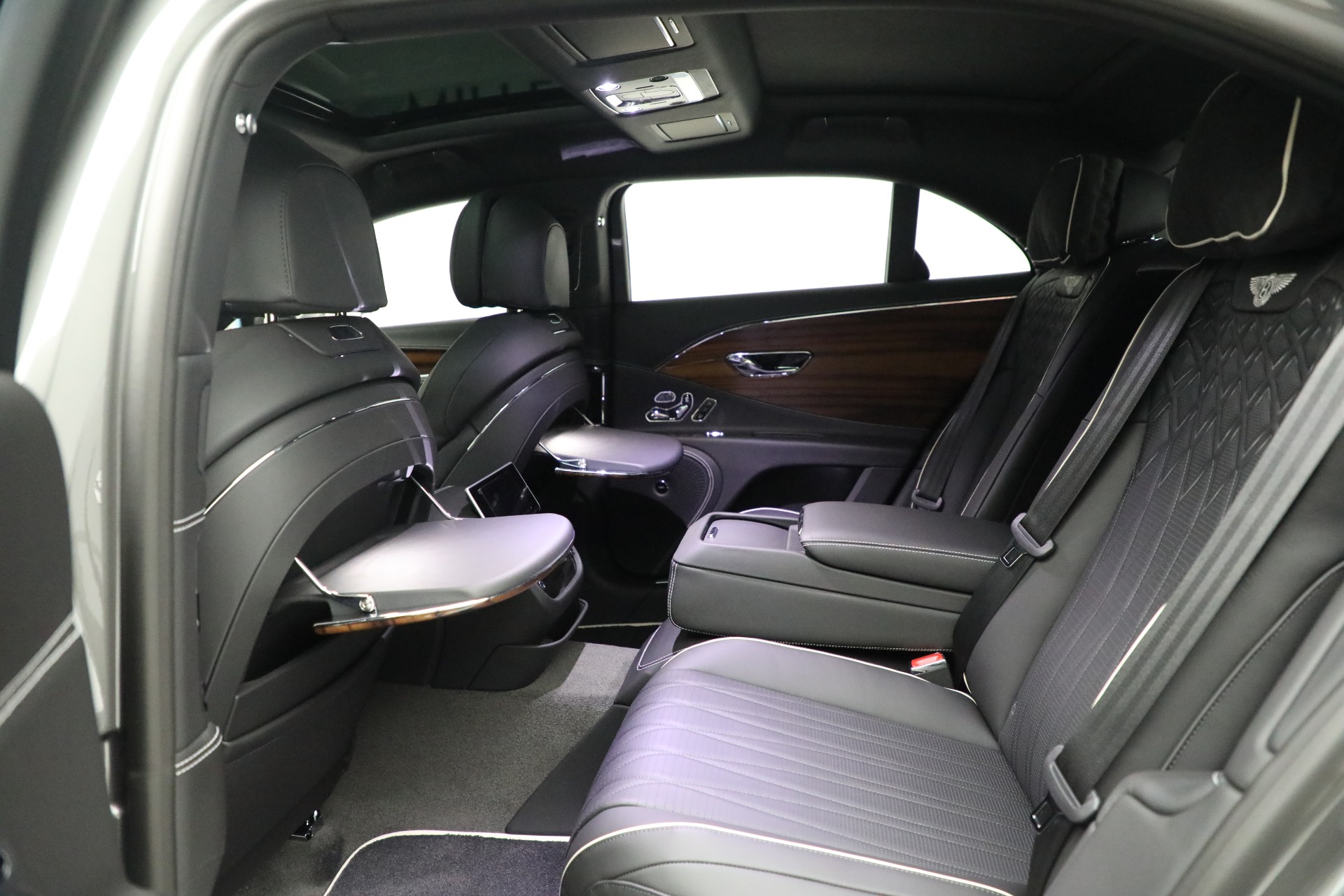 New-2022-Bentley-Flying-Spur-W12