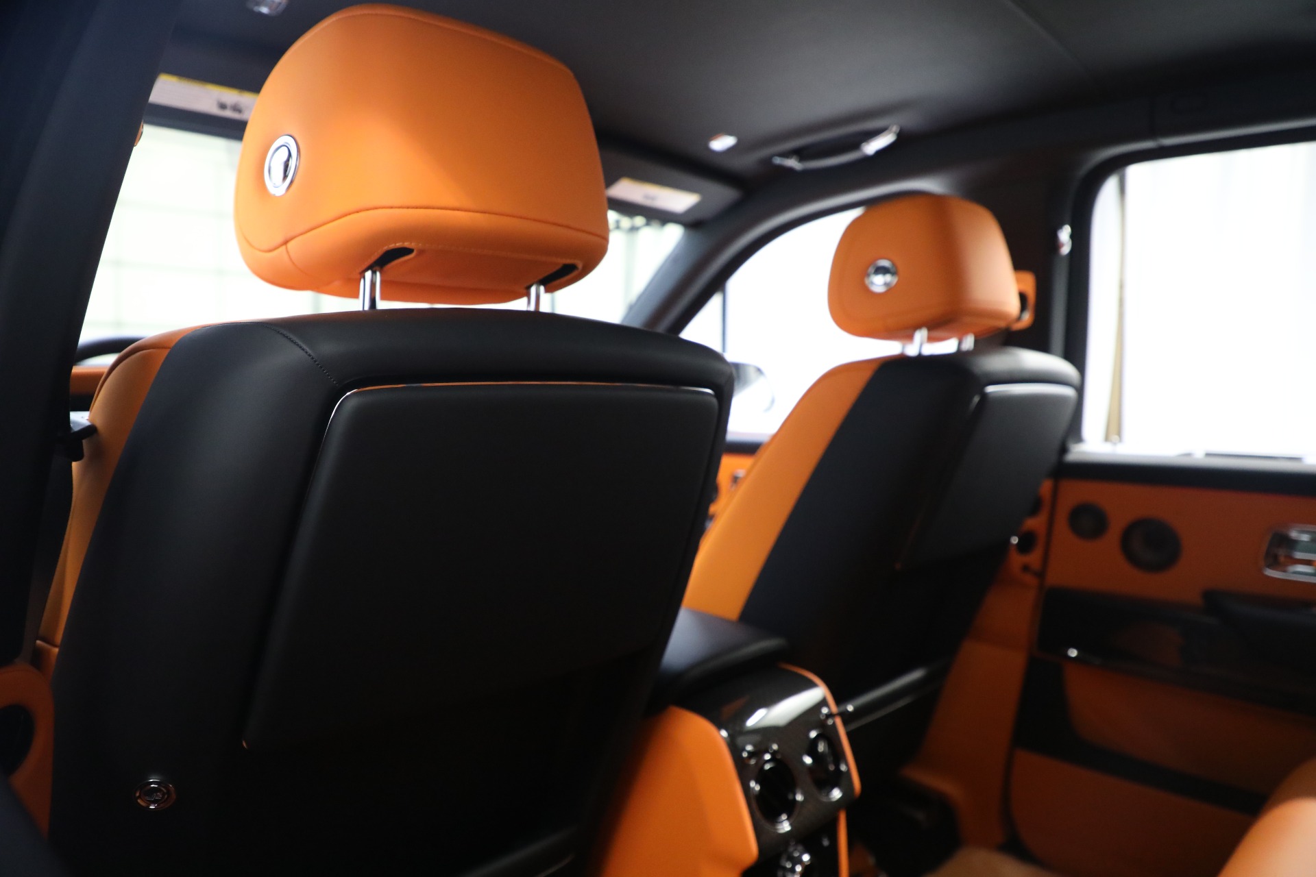 New-2022-Rolls-Royce-Cullinan-Black-Badge