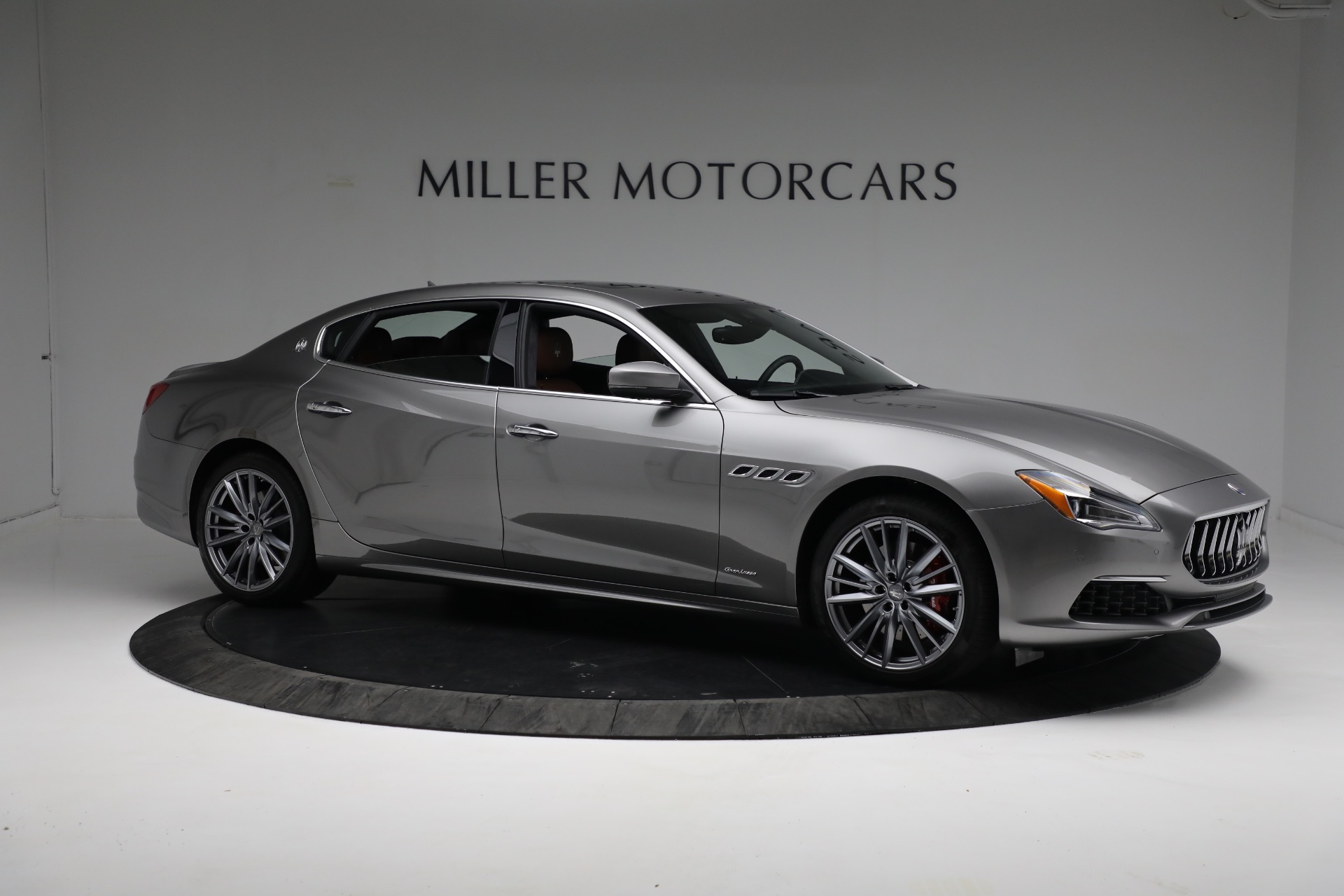 Used-2019-Maserati-Quattroporte-S-Q4-GranLusso