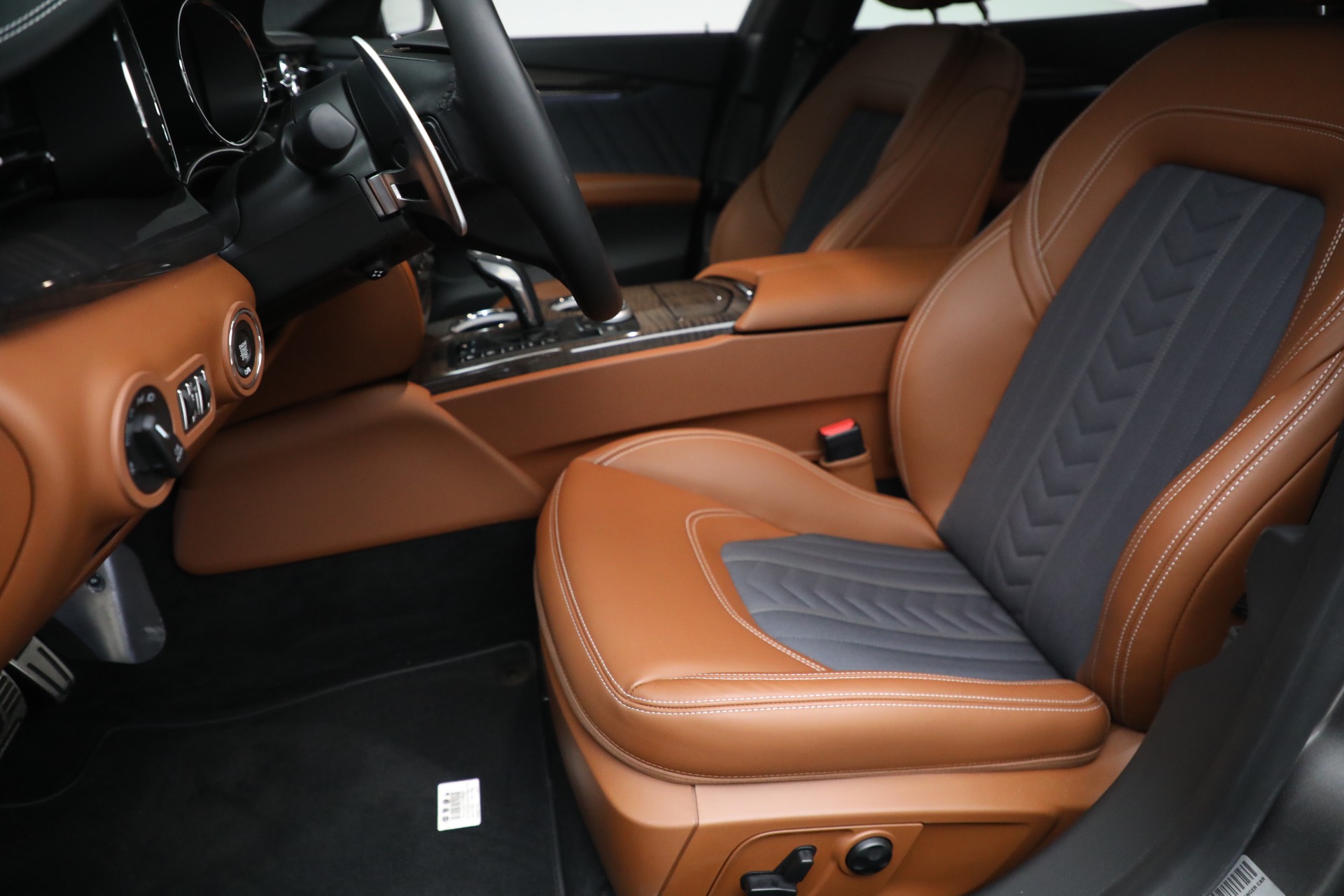 Used-2019-Maserati-Quattroporte-S-Q4-GranLusso