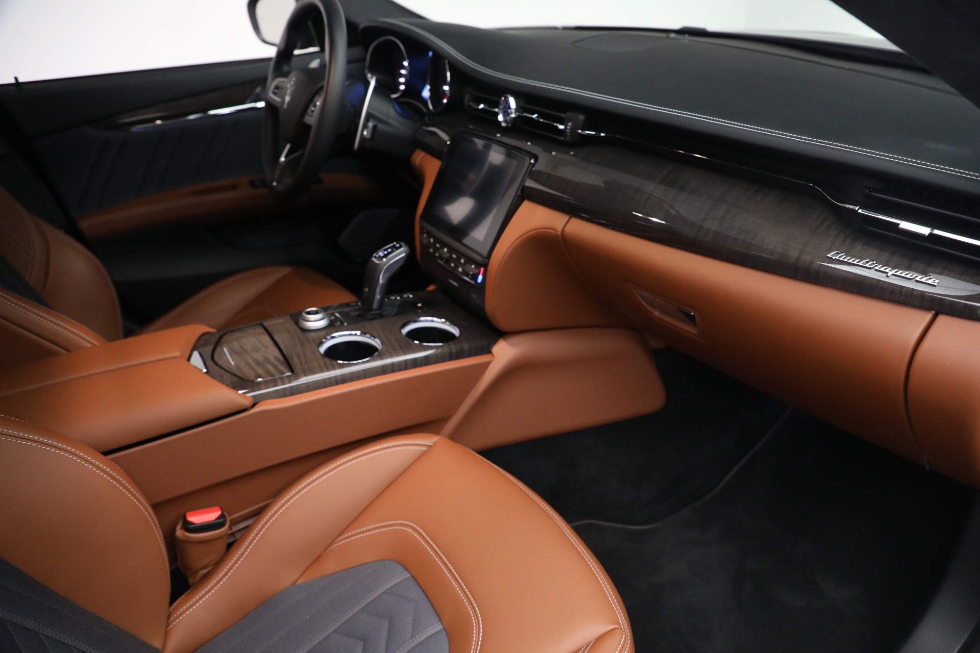 Used-2019-Maserati-Quattroporte-S-Q4-GranLusso