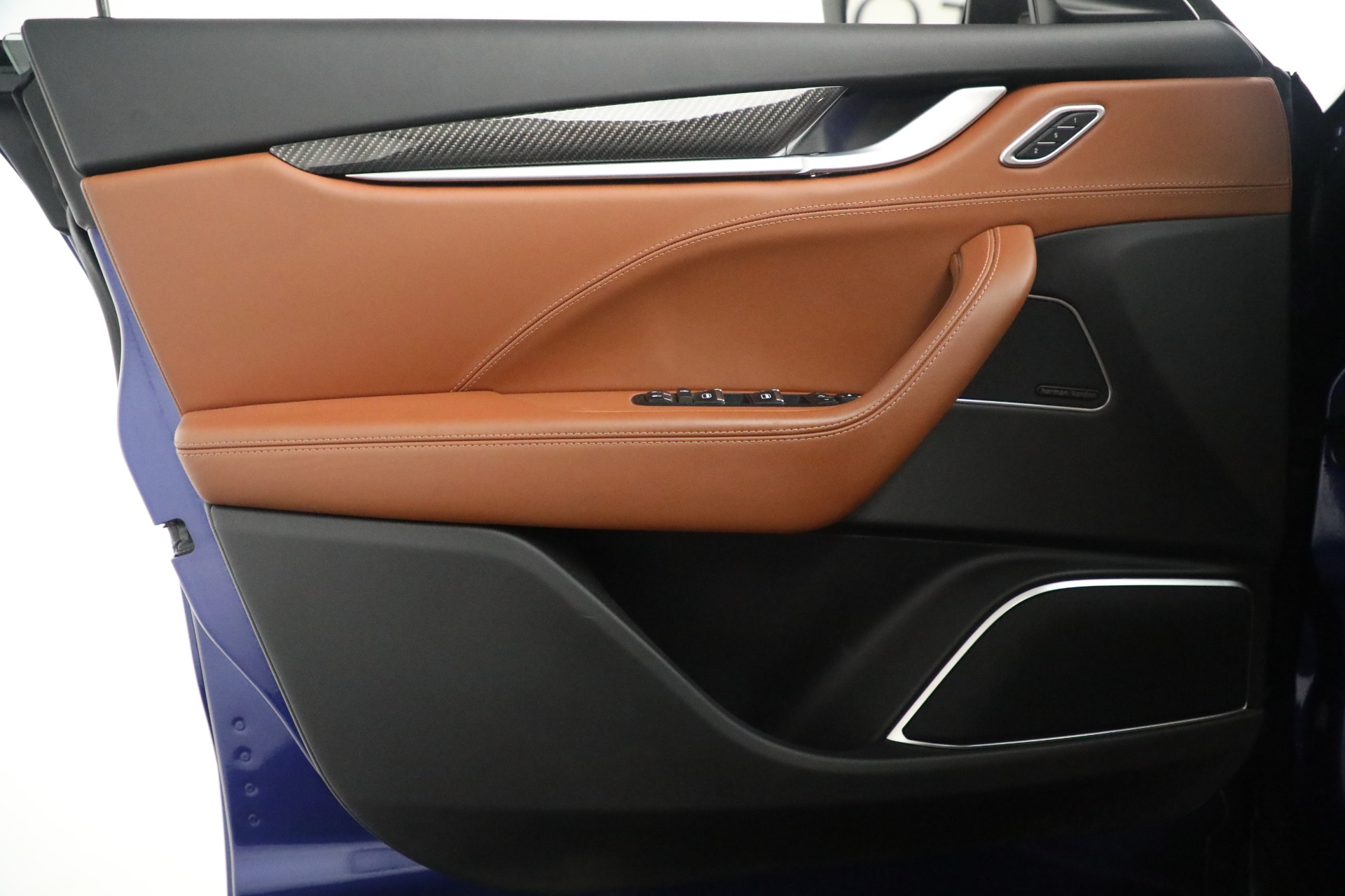 Used-2017-Maserati-Levante-S