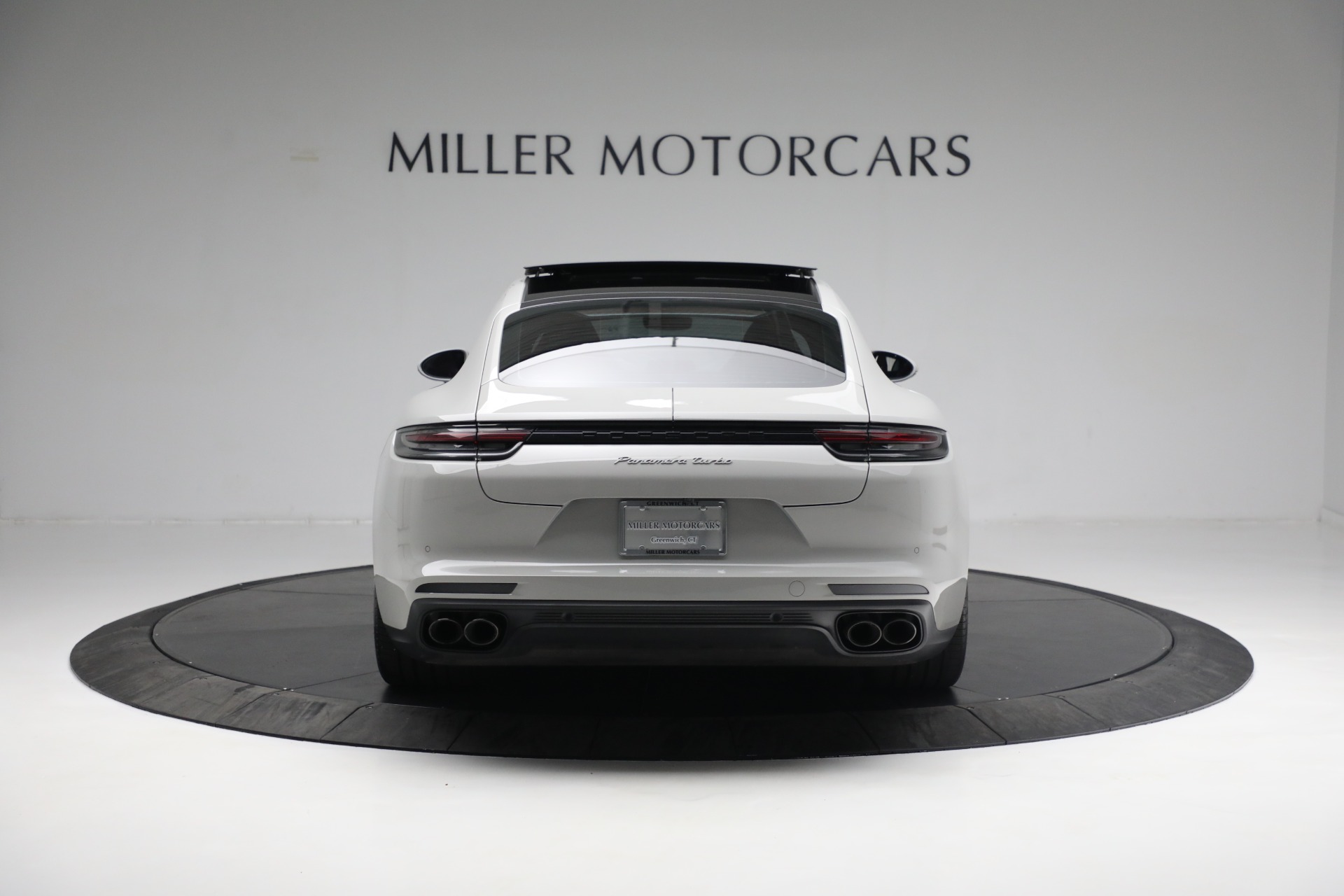 Used-2019-Porsche-Panamera-Turbo