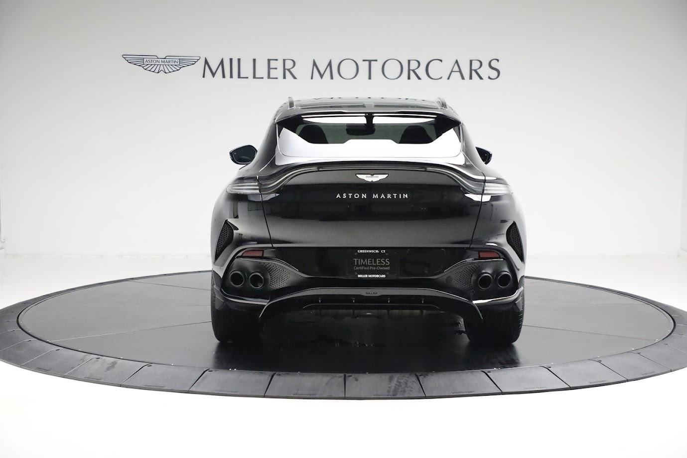 Used-2023-Aston-Martin-DBX-707