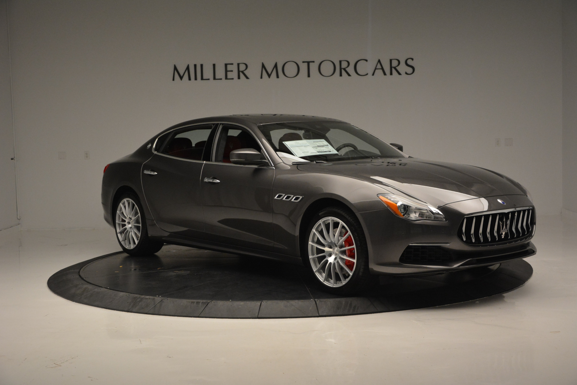New-2017-Maserati-Quattroporte-S-Q4-GranLusso