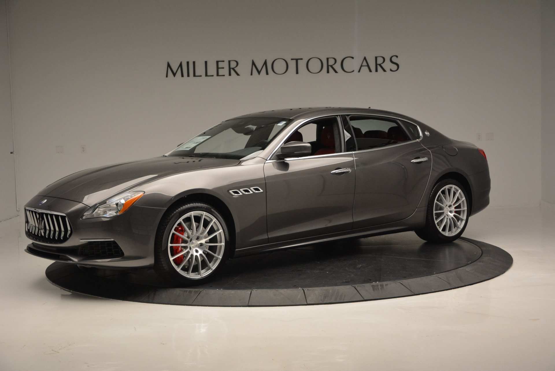 New-2017-Maserati-Quattroporte-S-Q4-GranLusso
