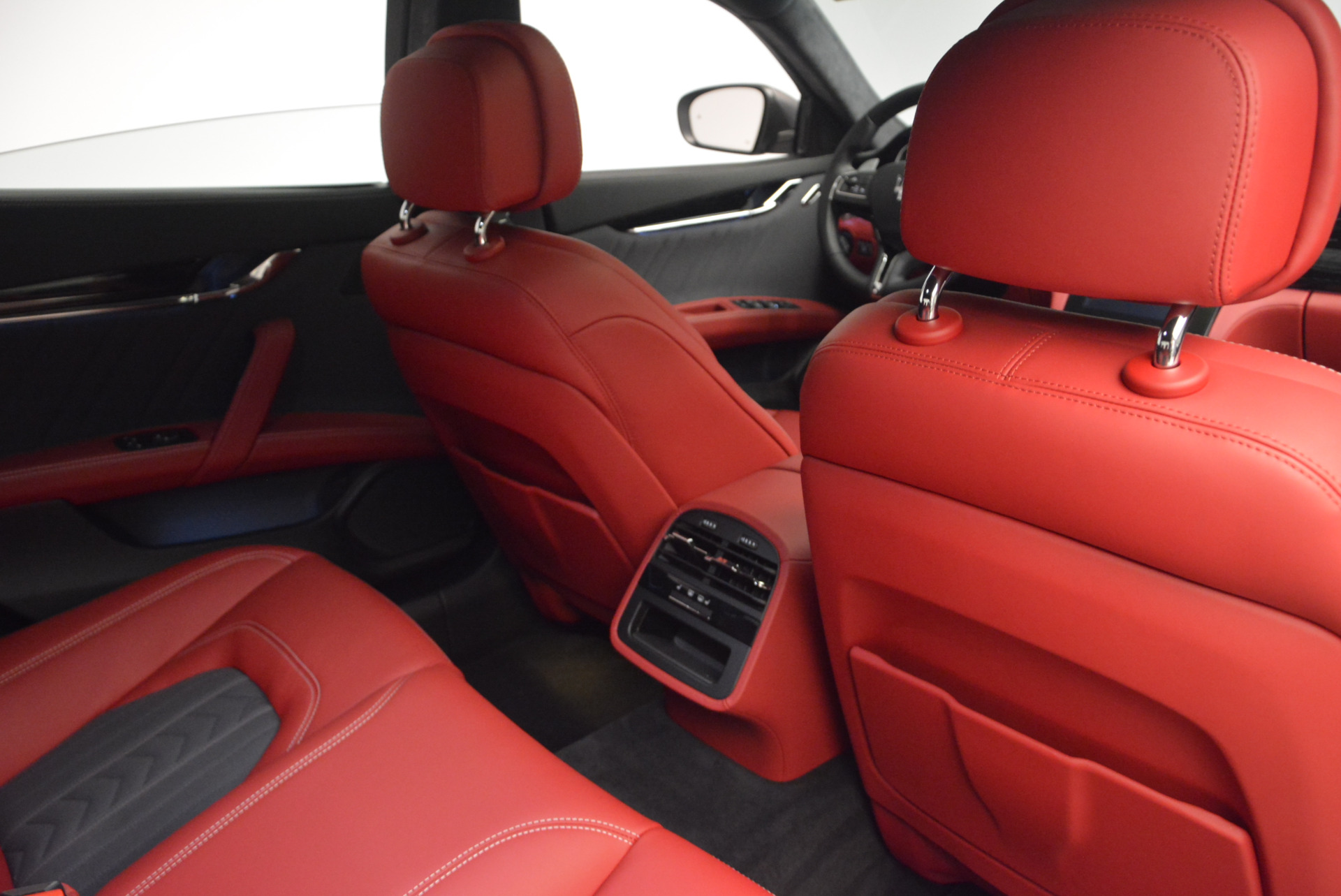 New-2017-Maserati-Quattroporte-S-Q4-GranLusso