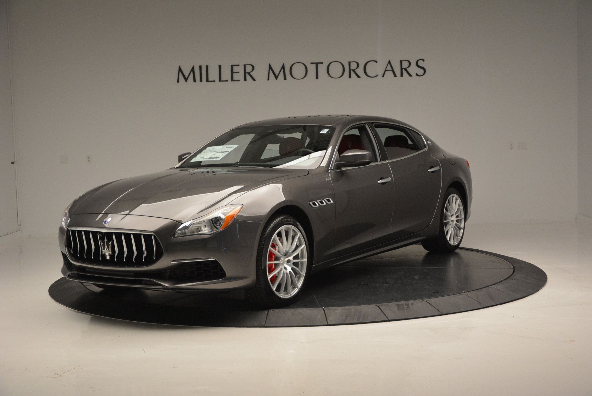 New-2017-Maserati-Quattroporte-S-Q4-GranLusso