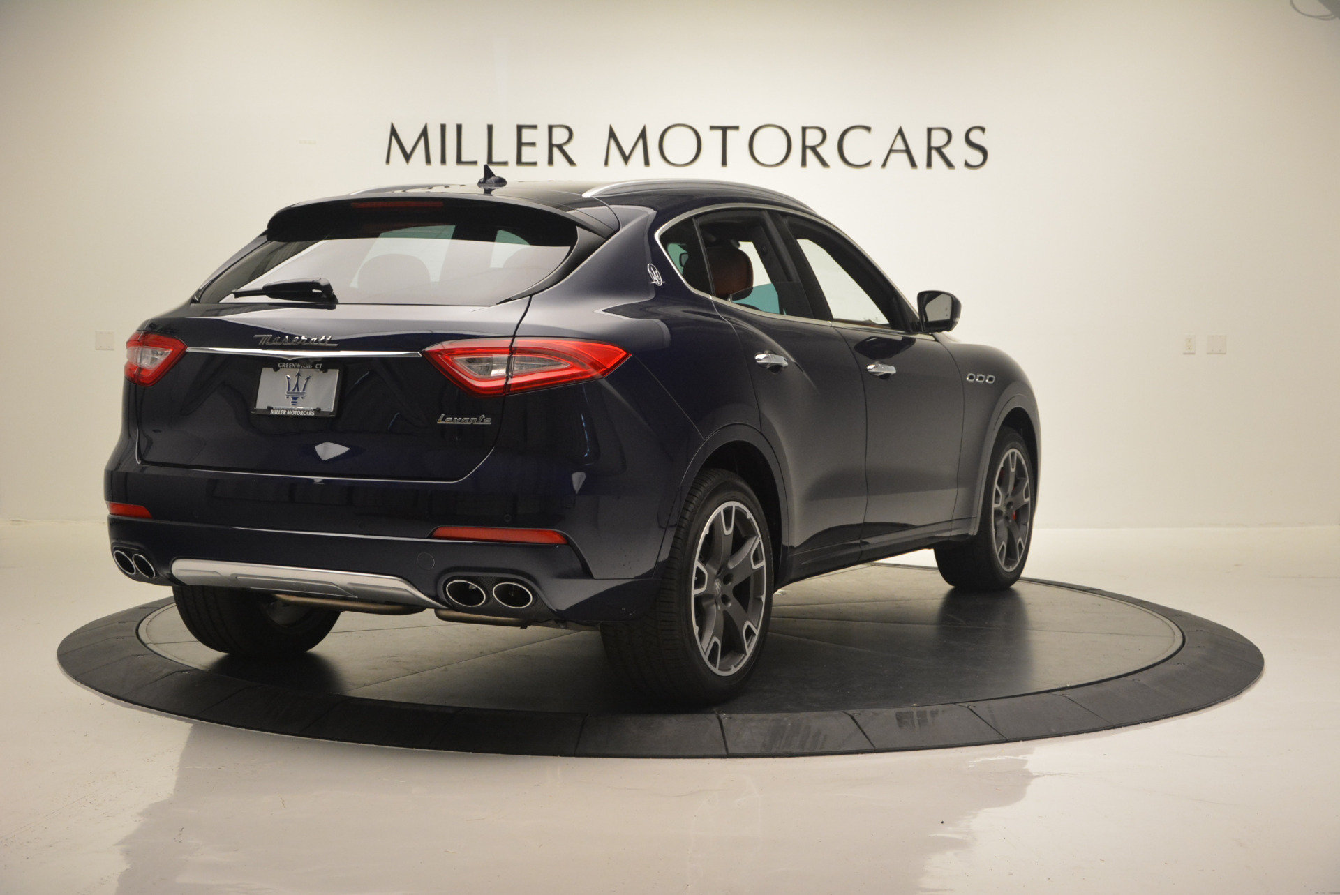 New-2017-Maserati-Levante-S