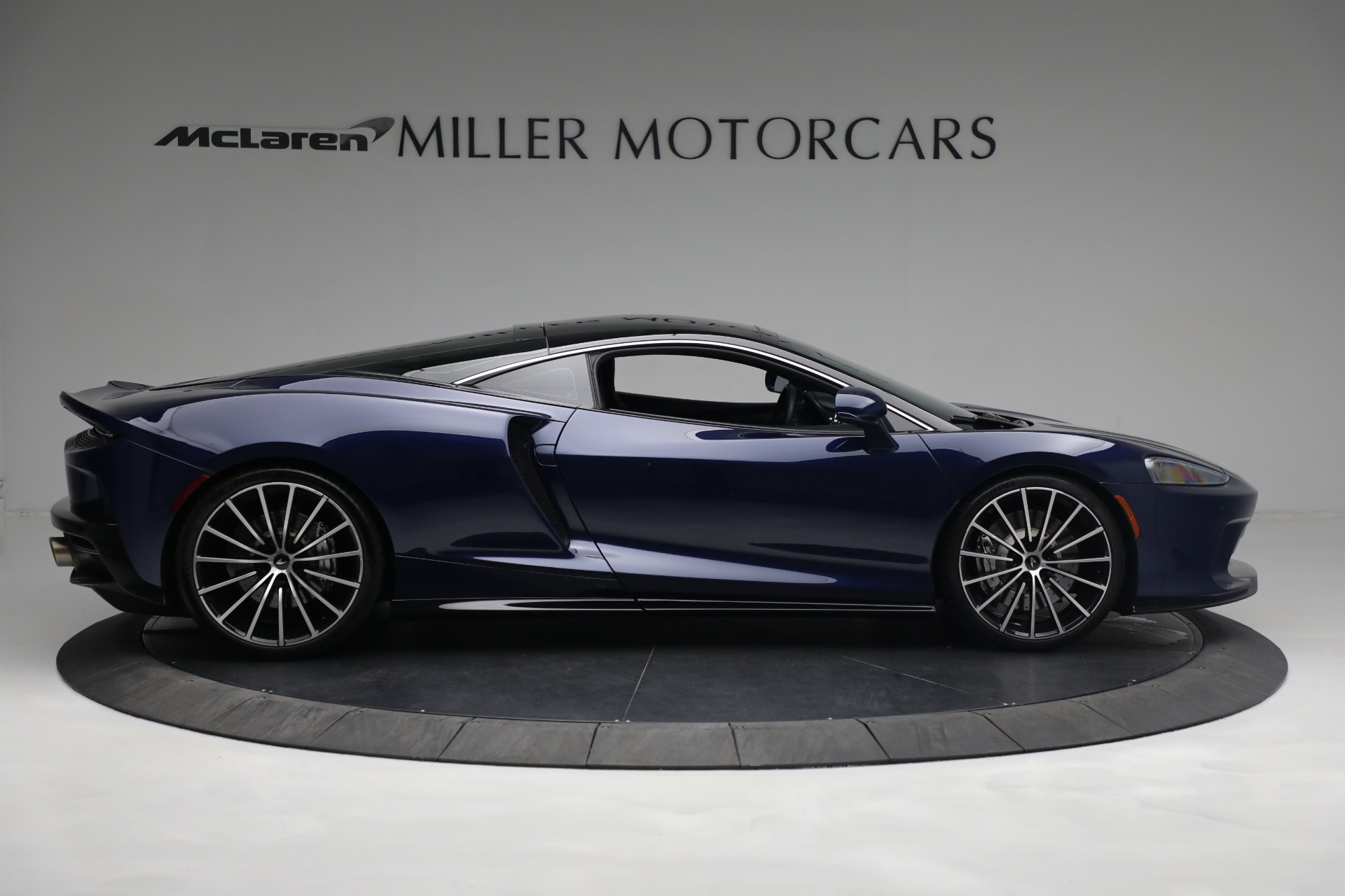 Used-2020-McLaren-GT