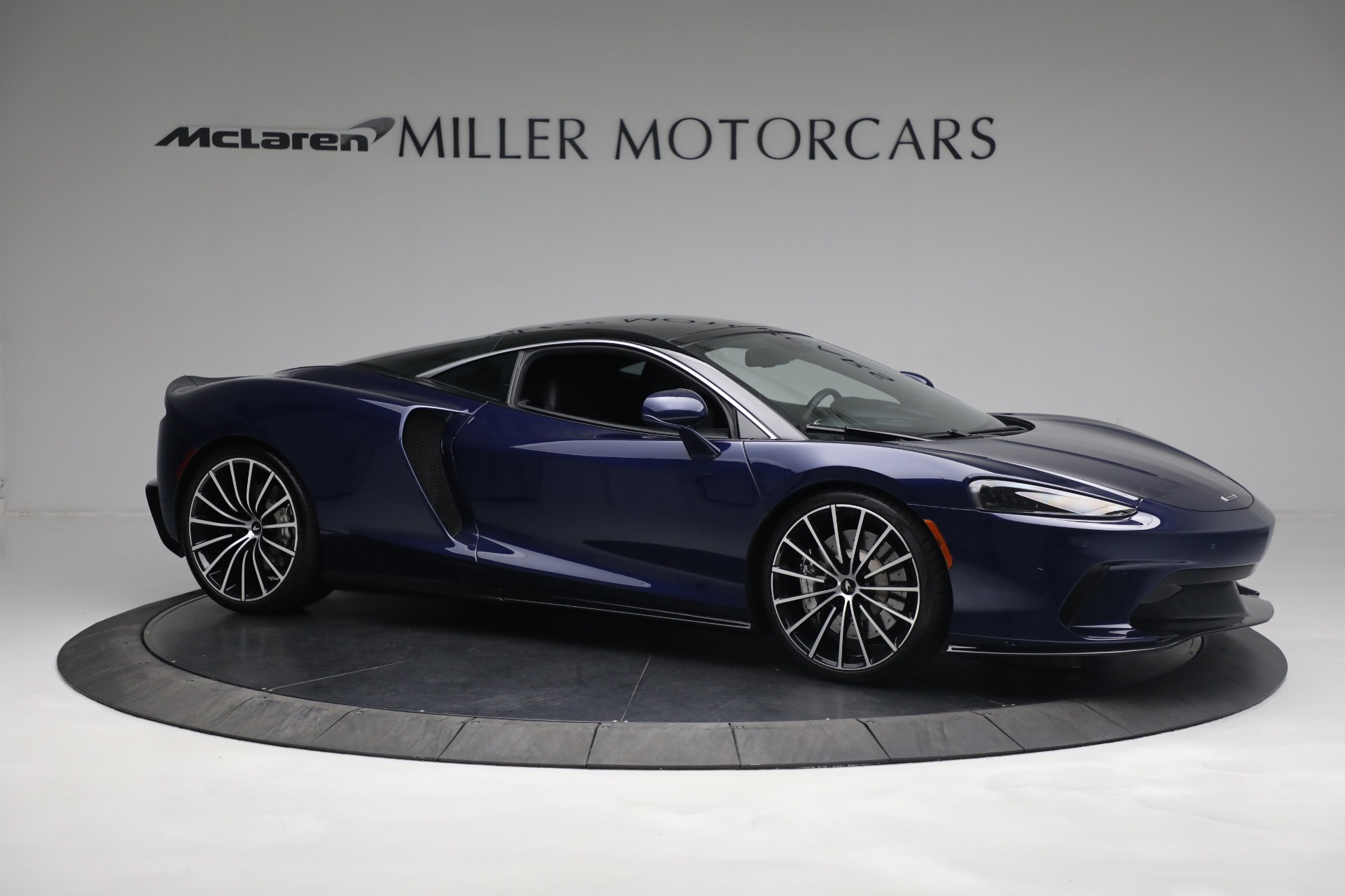 Used-2020-McLaren-GT