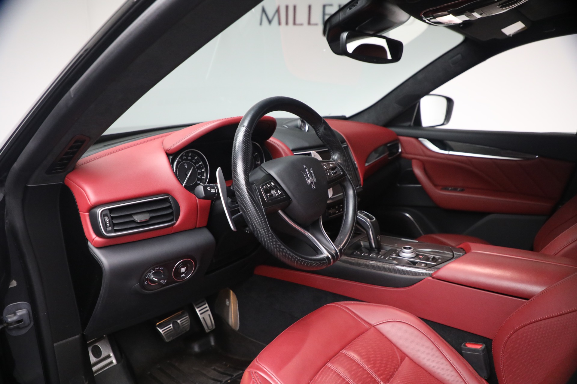 Used-2022-Maserati-Levante-Modena