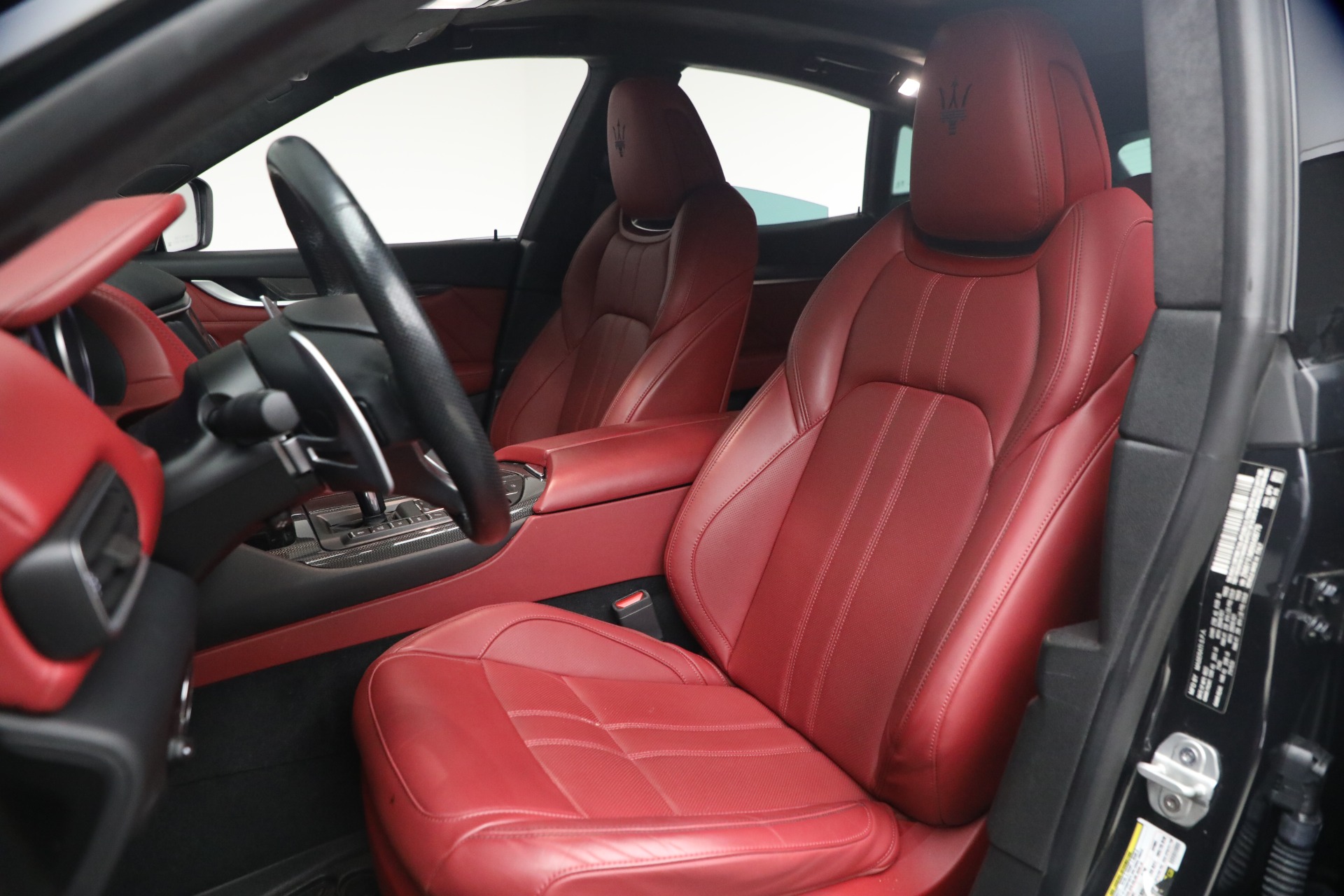 Used-2022-Maserati-Levante-Modena