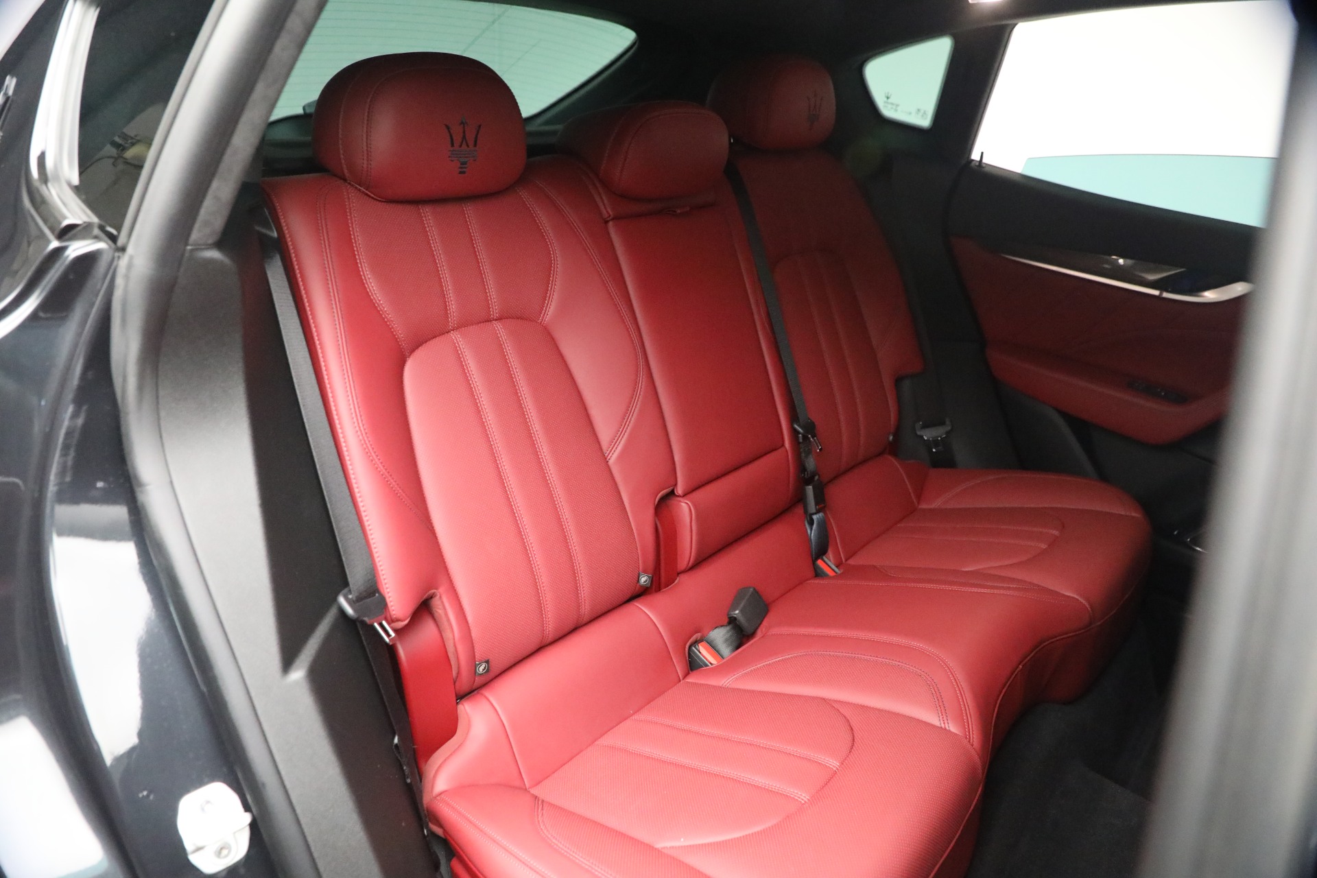 Used-2022-Maserati-Levante-Modena