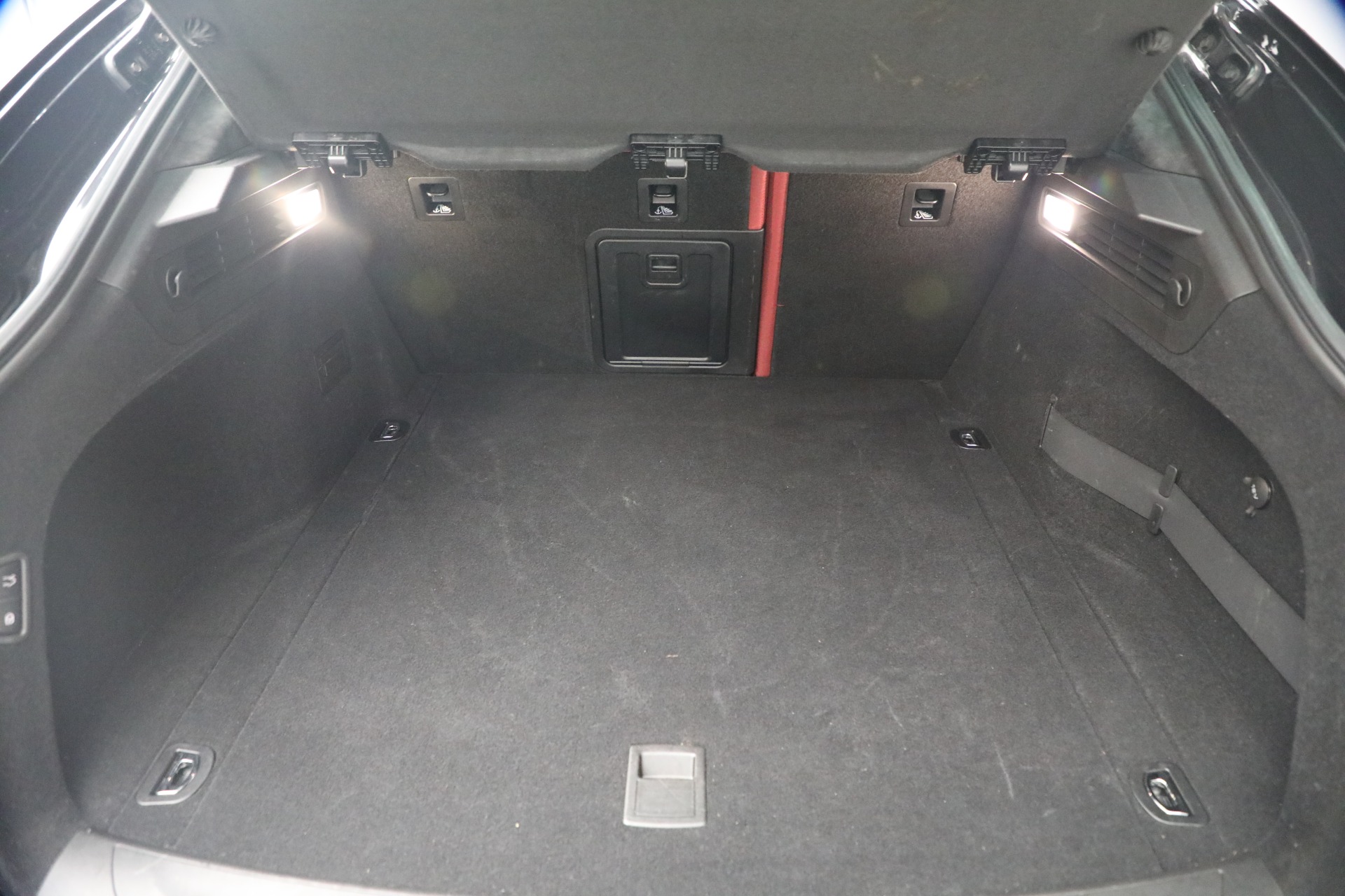 Used-2022-Maserati-Levante-Modena