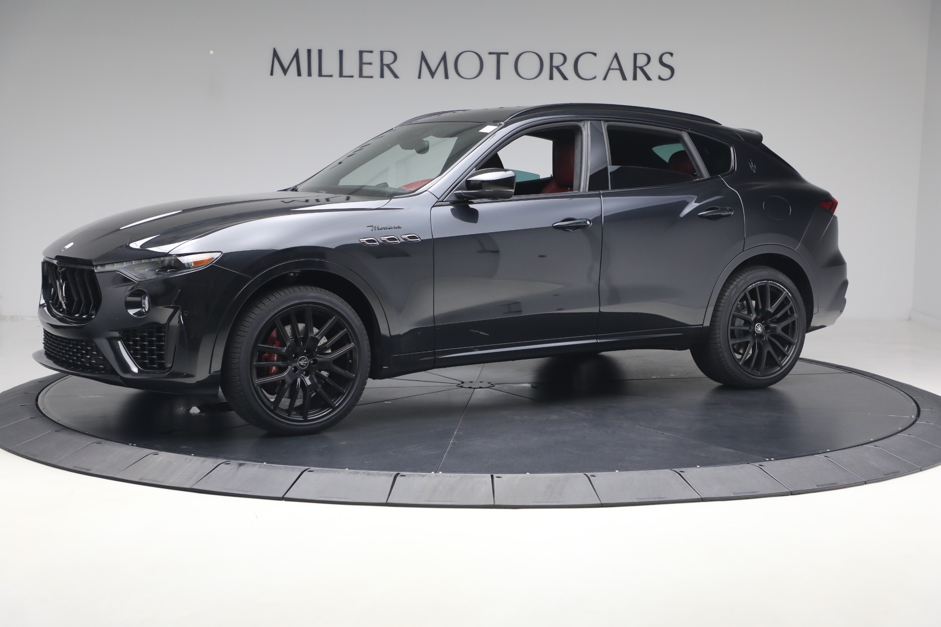 Used-2022-Maserati-Levante-Modena