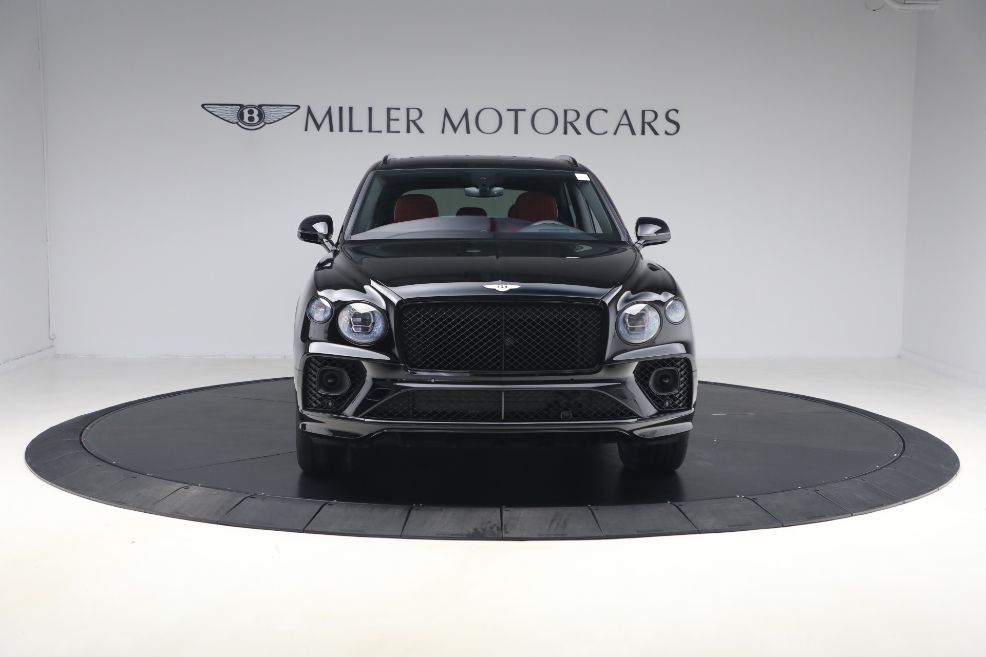 Used-2022-Bentley-Bentayga-V8