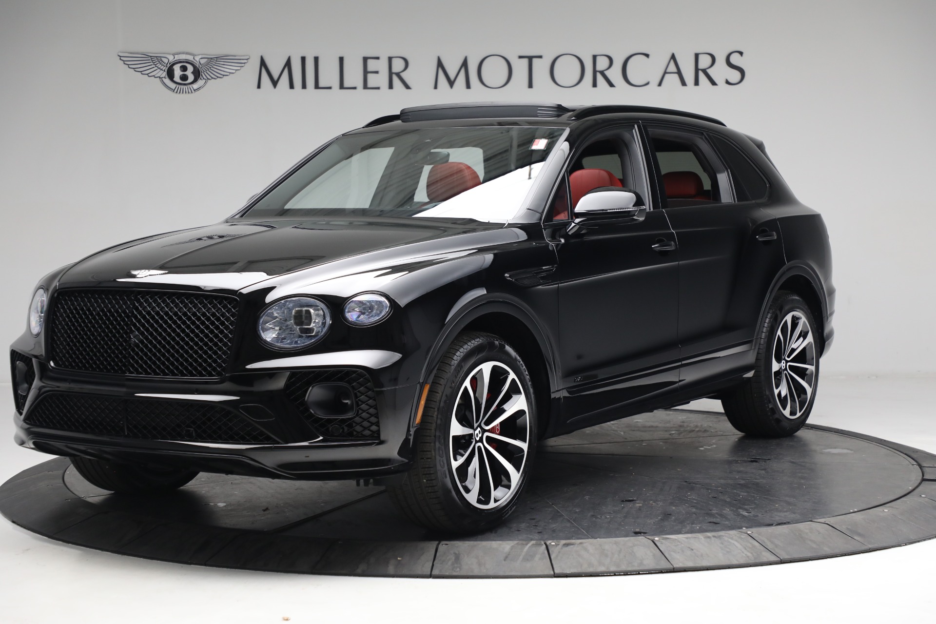 New-2022-Bentley-Bentayga-V8