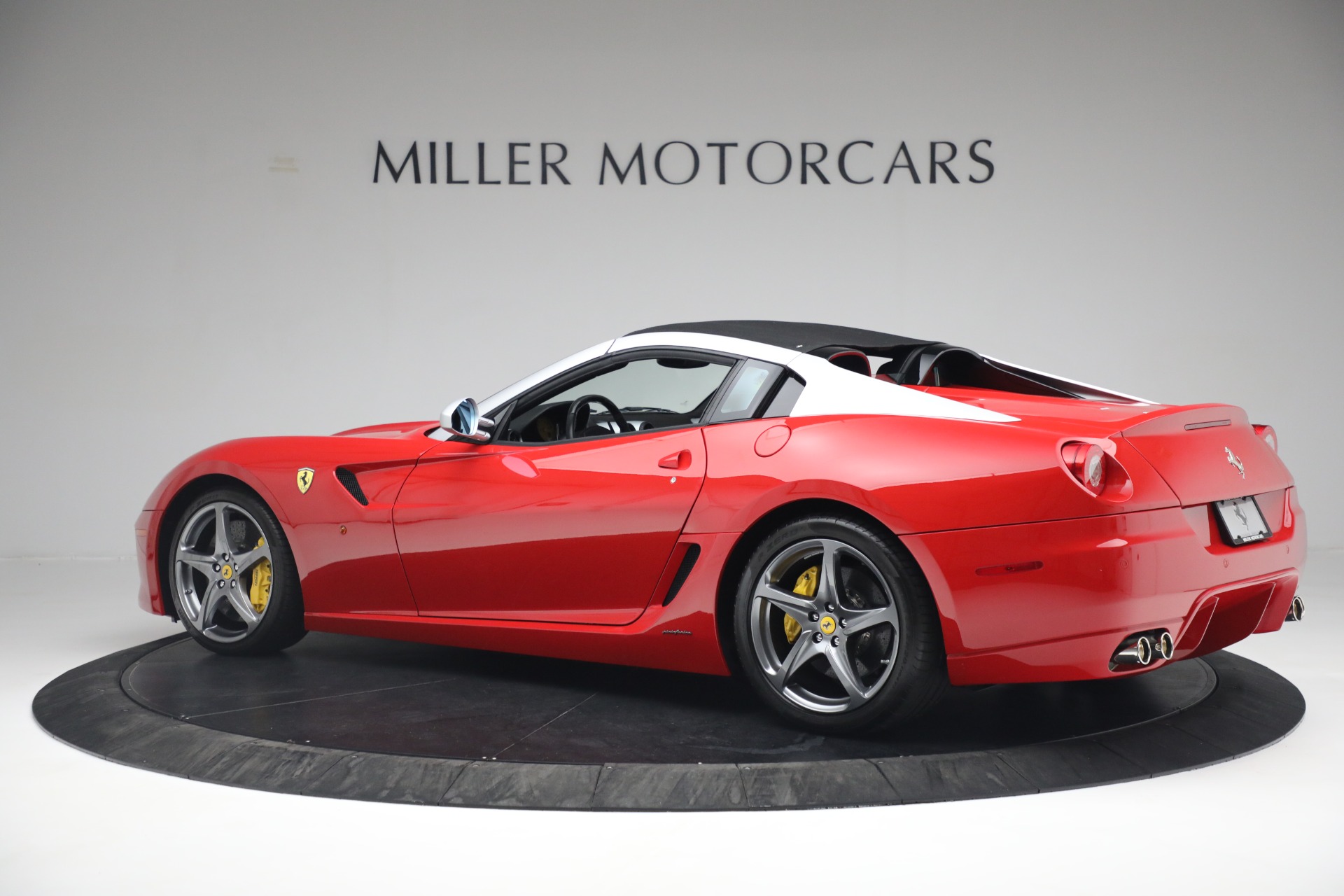 Used-2011-Ferrari-599-SA-Aperta