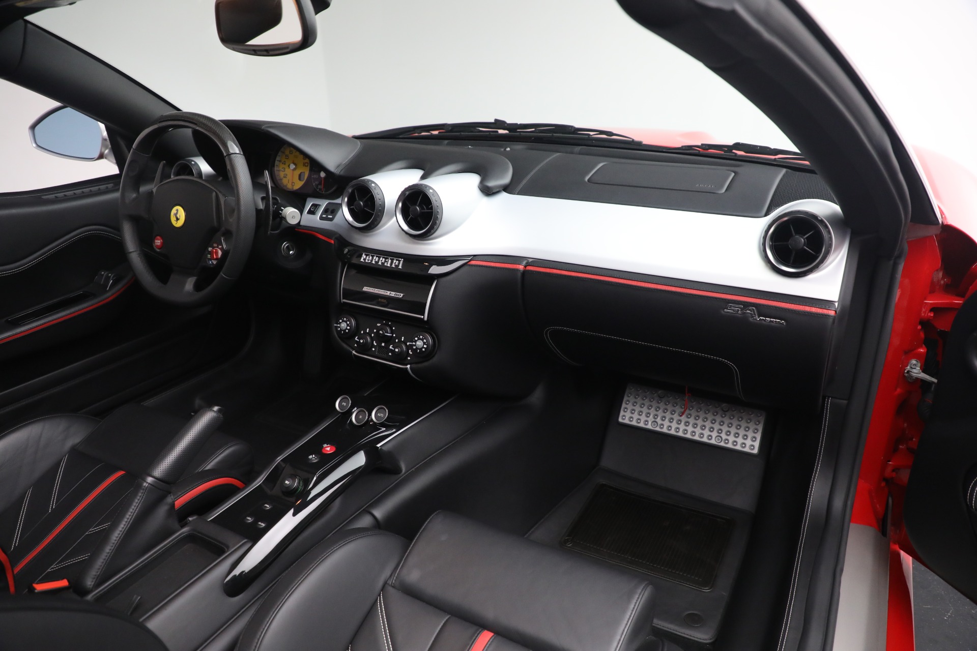 Used-2011-Ferrari-599-SA-Aperta