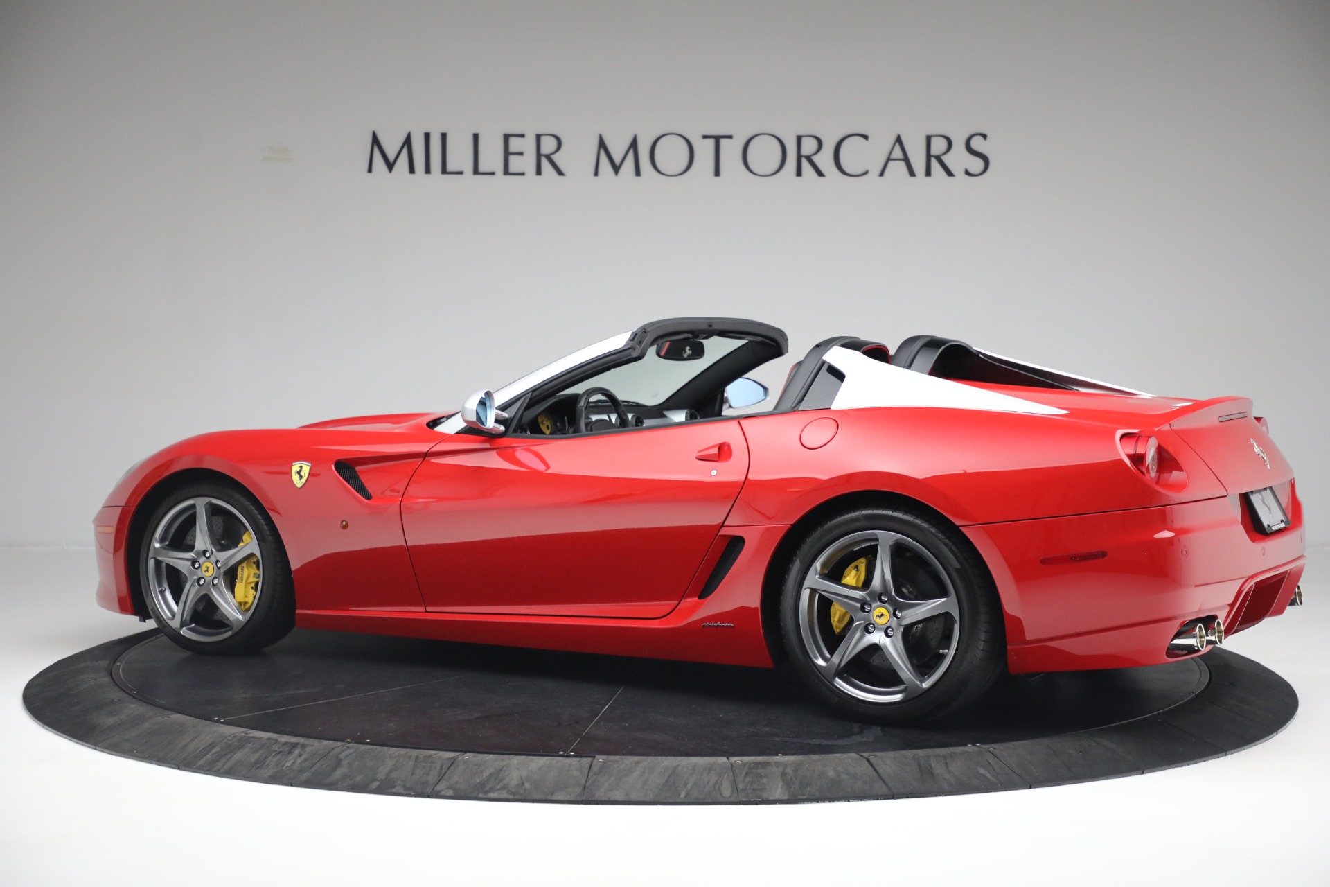 Used-2011-Ferrari-599-SA-Aperta