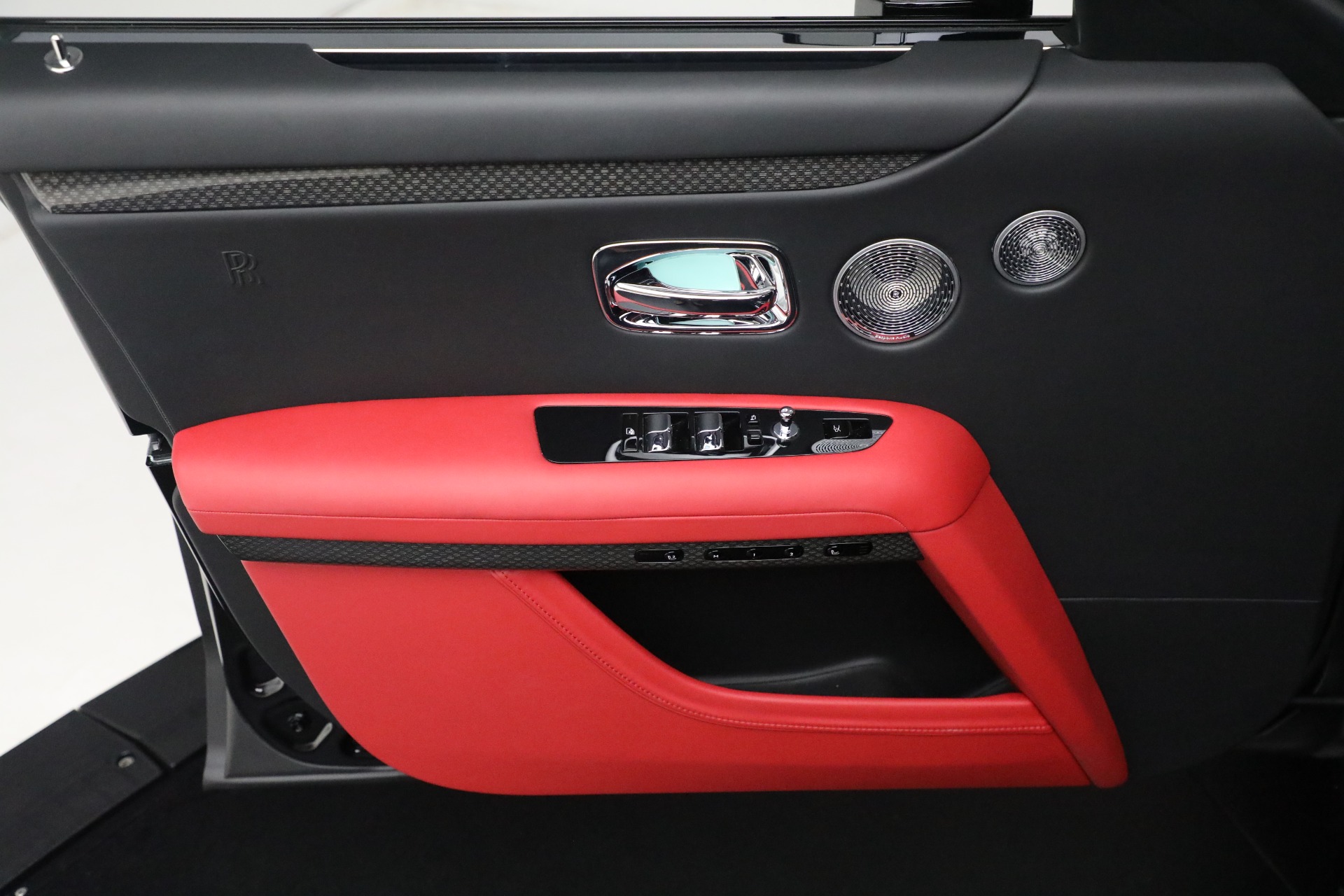 Used-2022-Rolls-Royce-Black-Badge-Ghost