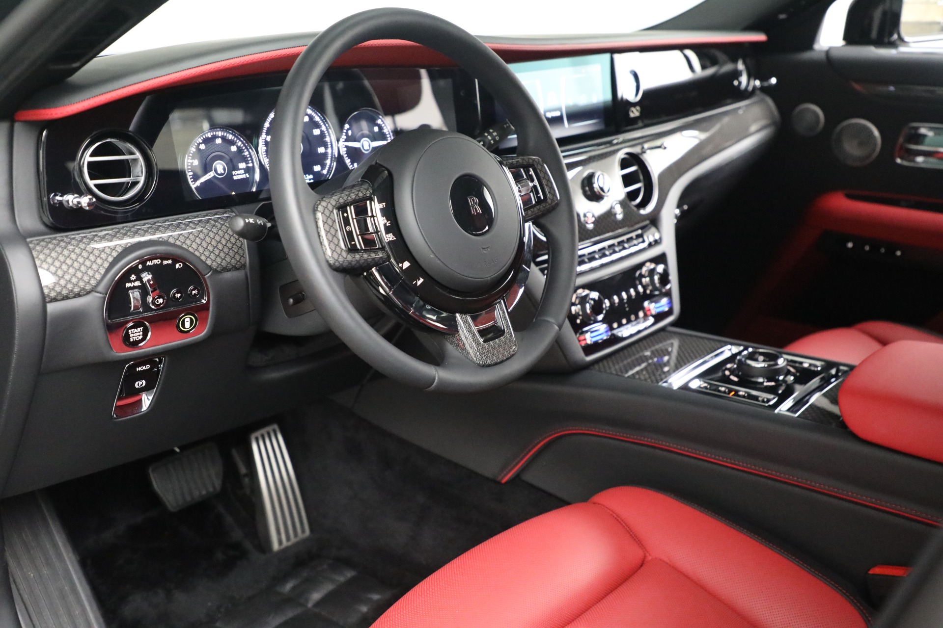 Used-2022-Rolls-Royce-Black-Badge-Ghost