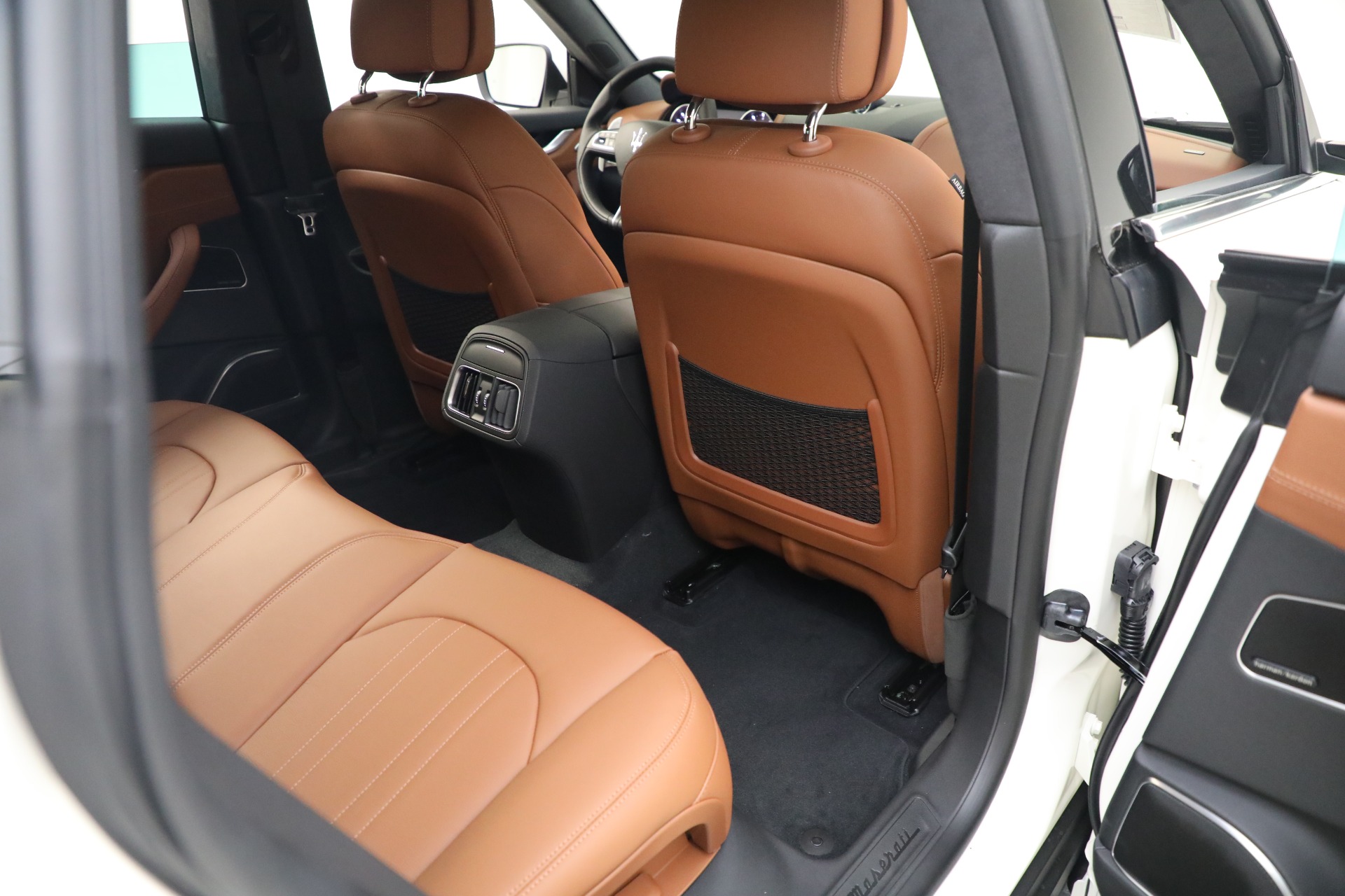 New-2022-Maserati-Levante-Modena