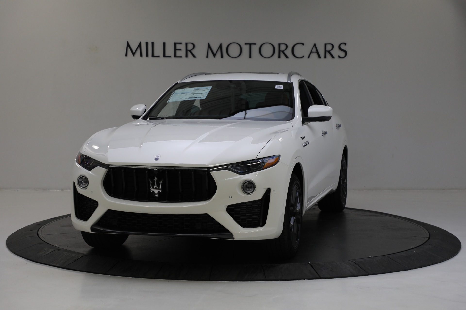New-2022-Maserati-Levante-Modena